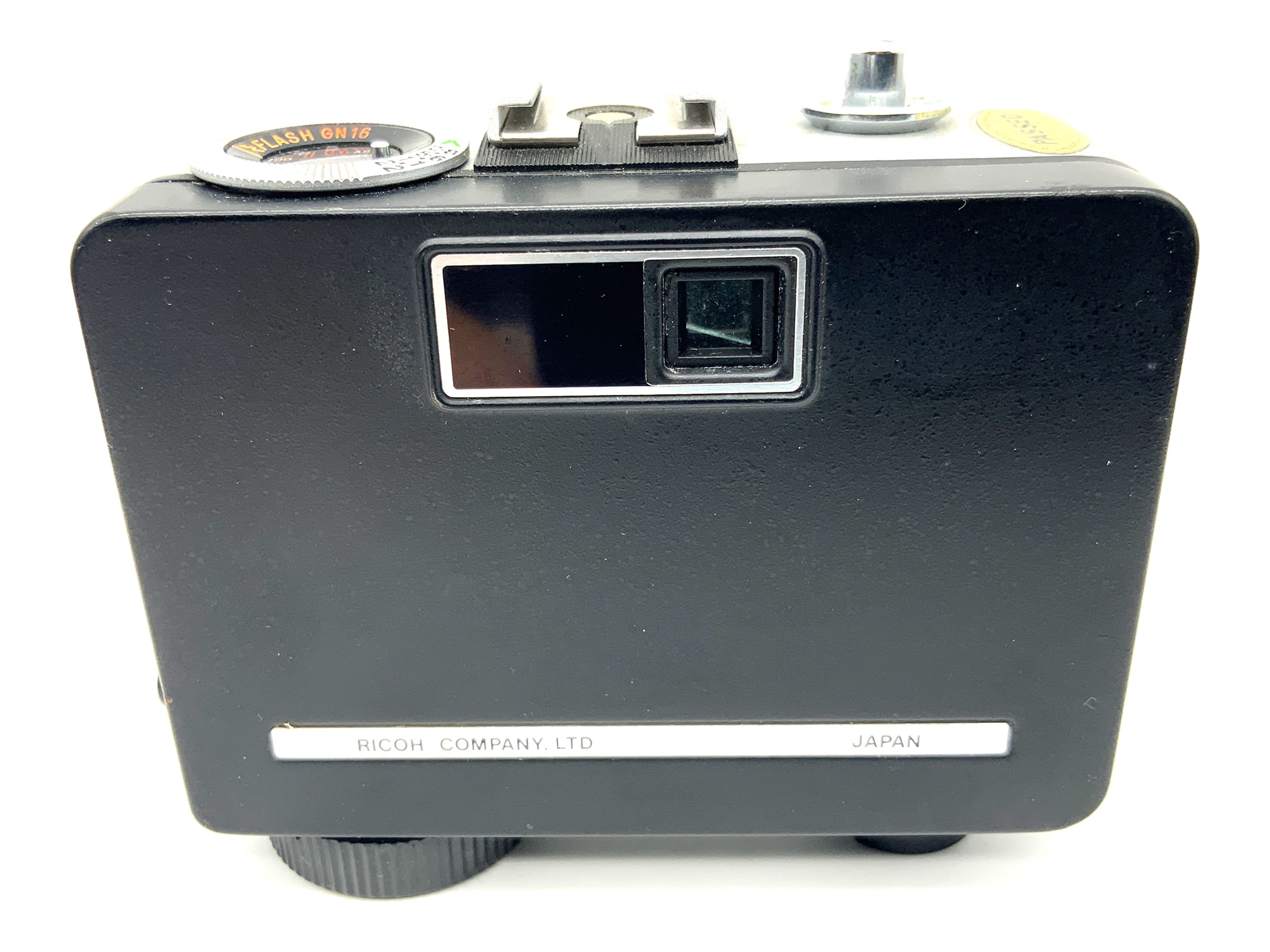 Ricoh Auto Half SE2 Sucherkamera mit Ricoh 25mm F:2,8 Halbformatkamera