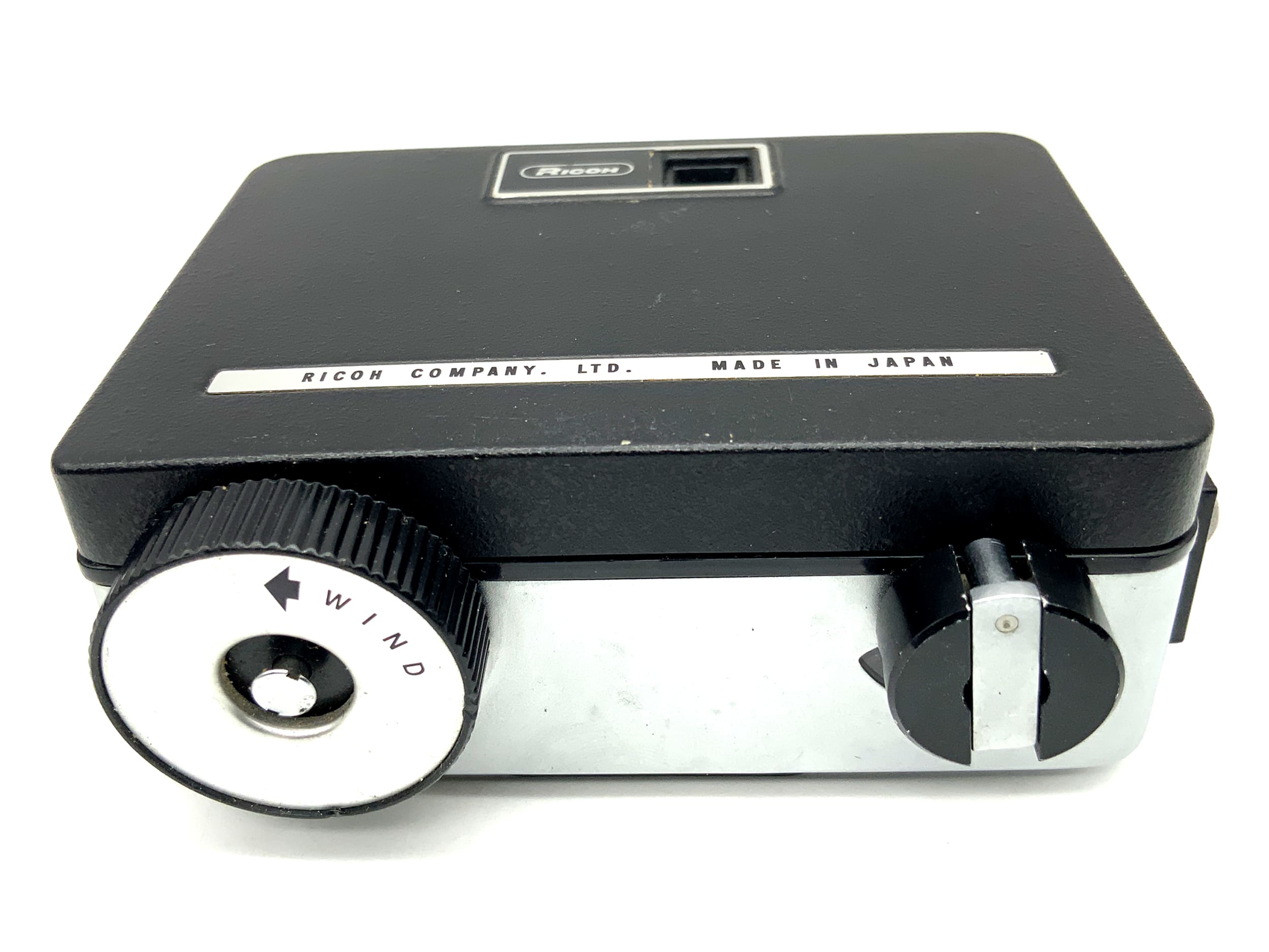 Ricoh Auto Half E Sucherkamera mit Ricoh 25mm F:2,8 Halbformatkamera