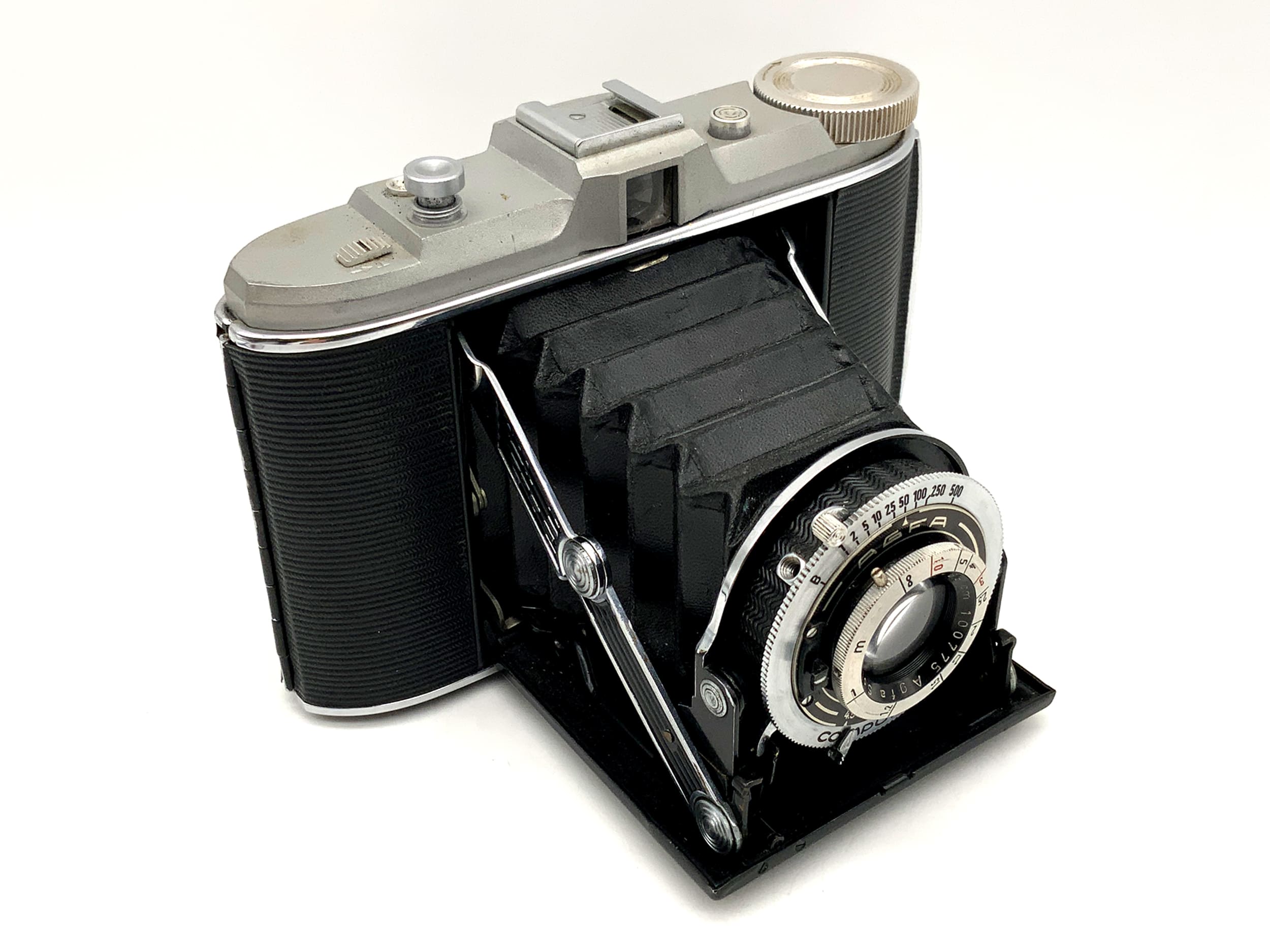 Agfa Isolette Klappkamera mit Solinar 1:4,5 8,5cm Compur-Rapid Analogkamera