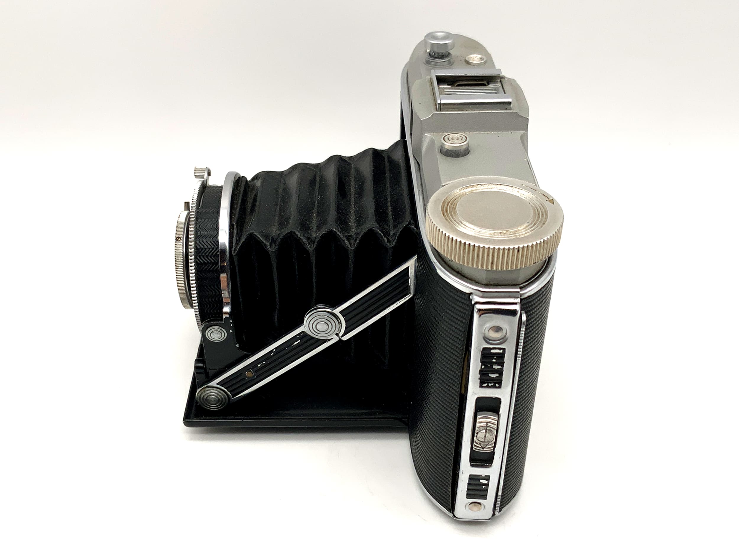 Agfa Isolette Klappkamera mit Solinar 1:4,5 8,5cm Compur-Rapid Analogkamera