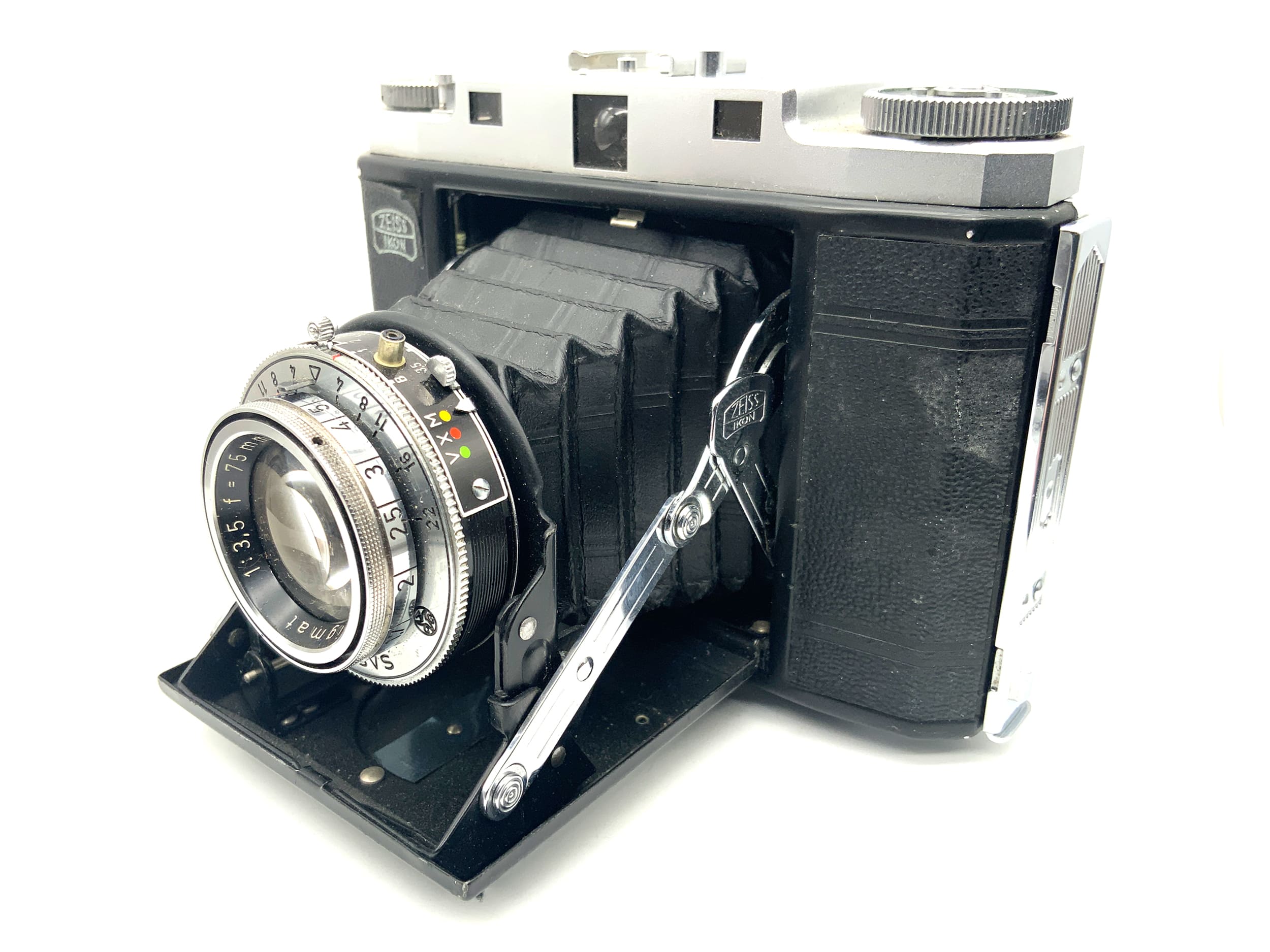 Zeiss Ikon Ikonta M 524/16 mit Novar-Anastigmat 75mm 1:3.5 Pronto-SVS