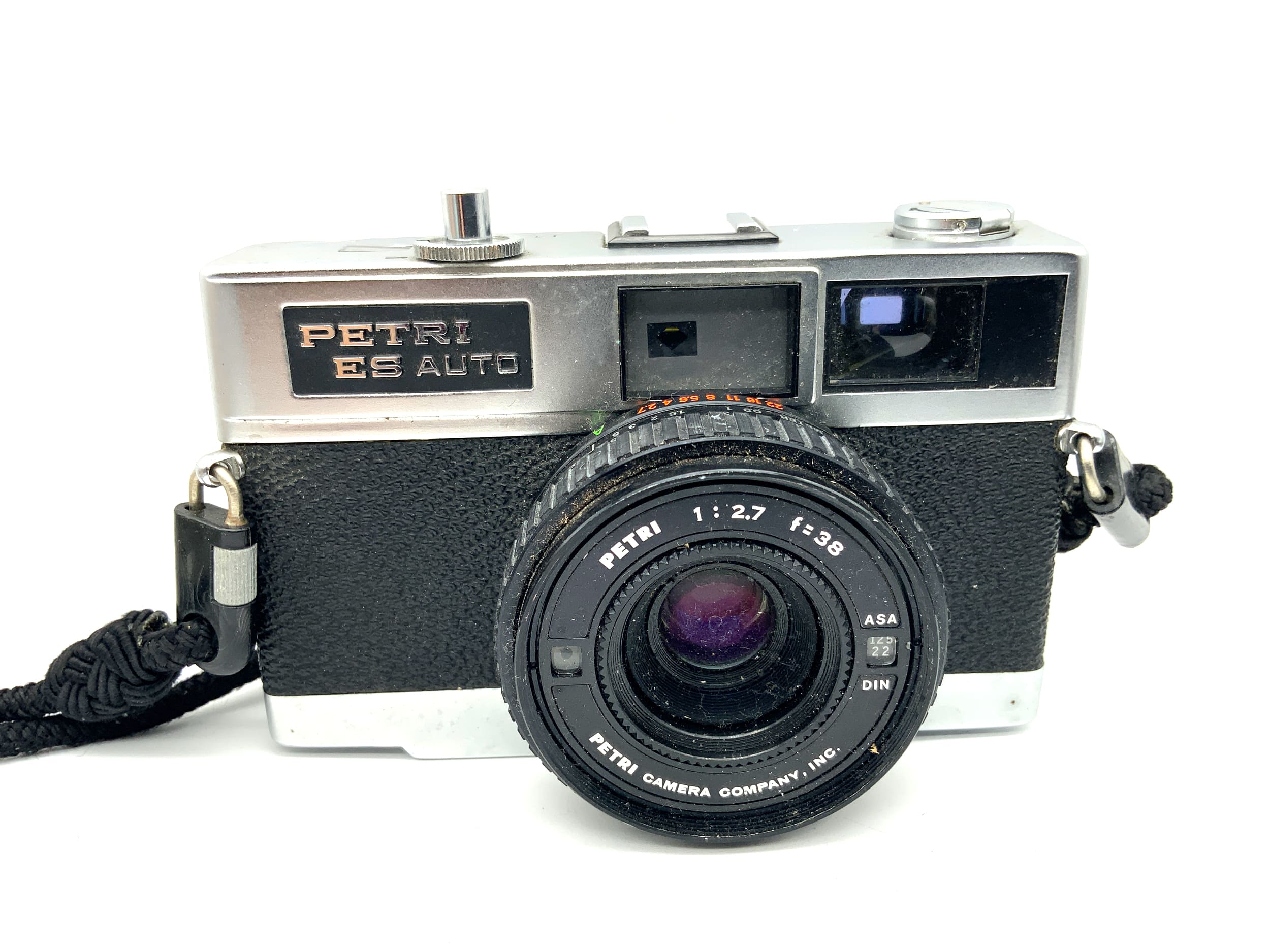 Petri ES Auto Sucherkamera mit 1:2.7 38mm Kompaktkamera Analogkamera