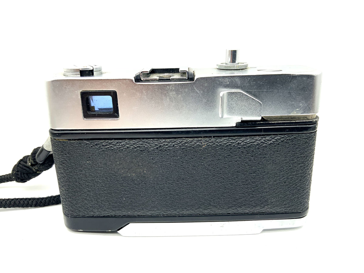 Petri ES Auto Sucherkamera mit 1:2.7 38mm Kompaktkamera Analogkamera