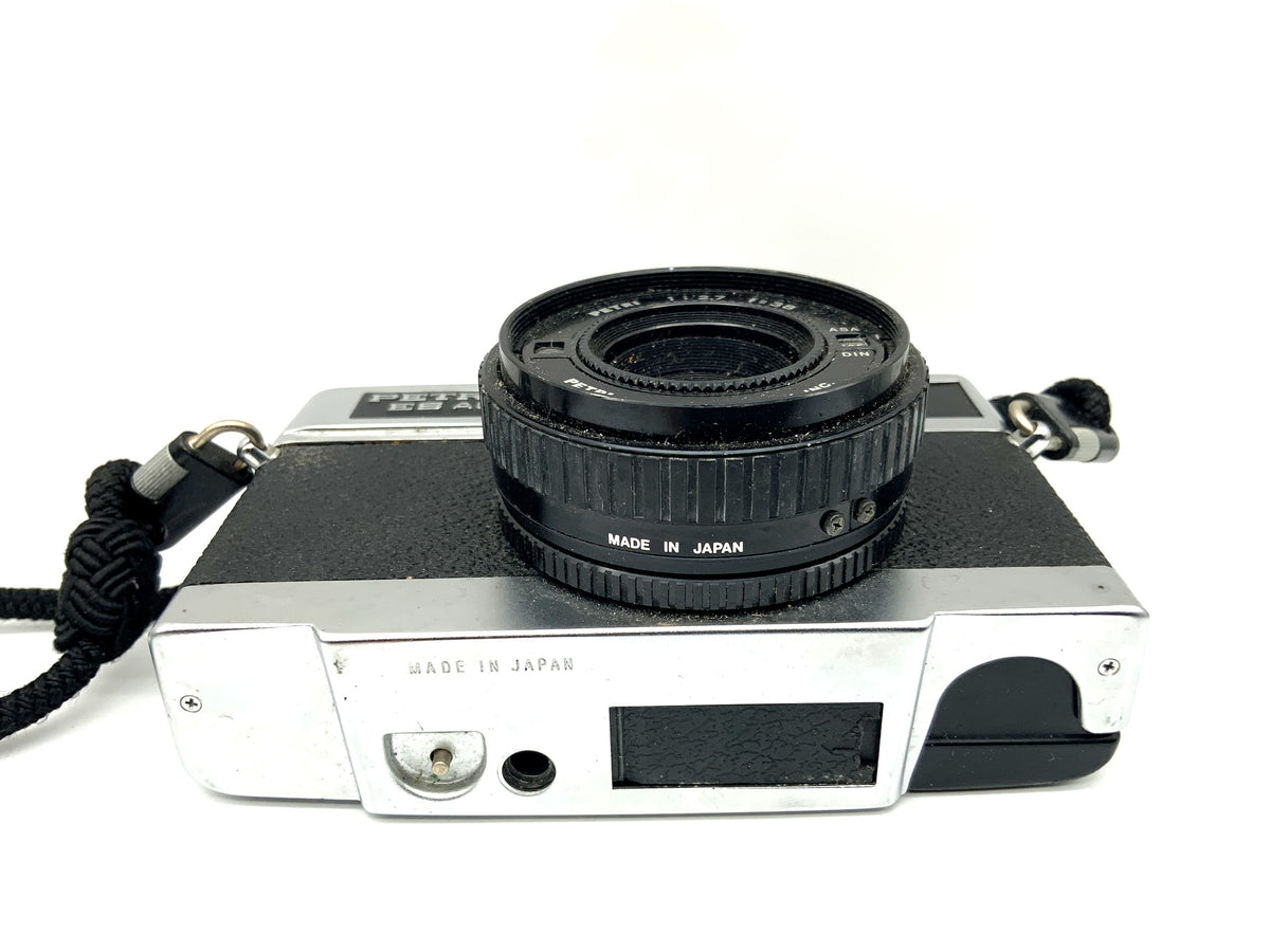 Petri ES Auto Sucherkamera mit 1:2.7 38mm Kompaktkamera Analogkamera