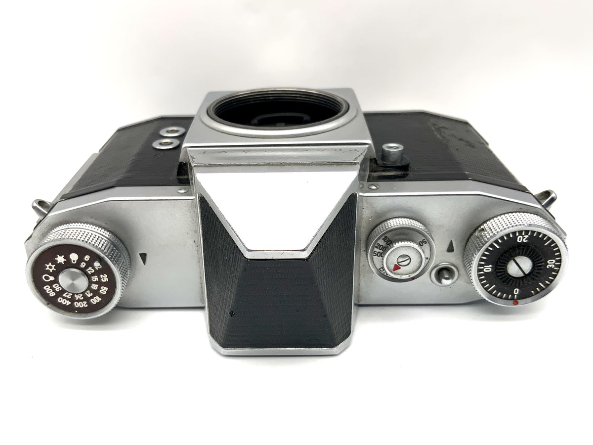 Praktica IV F SLR 35mm SLR camera analog body (M42)
