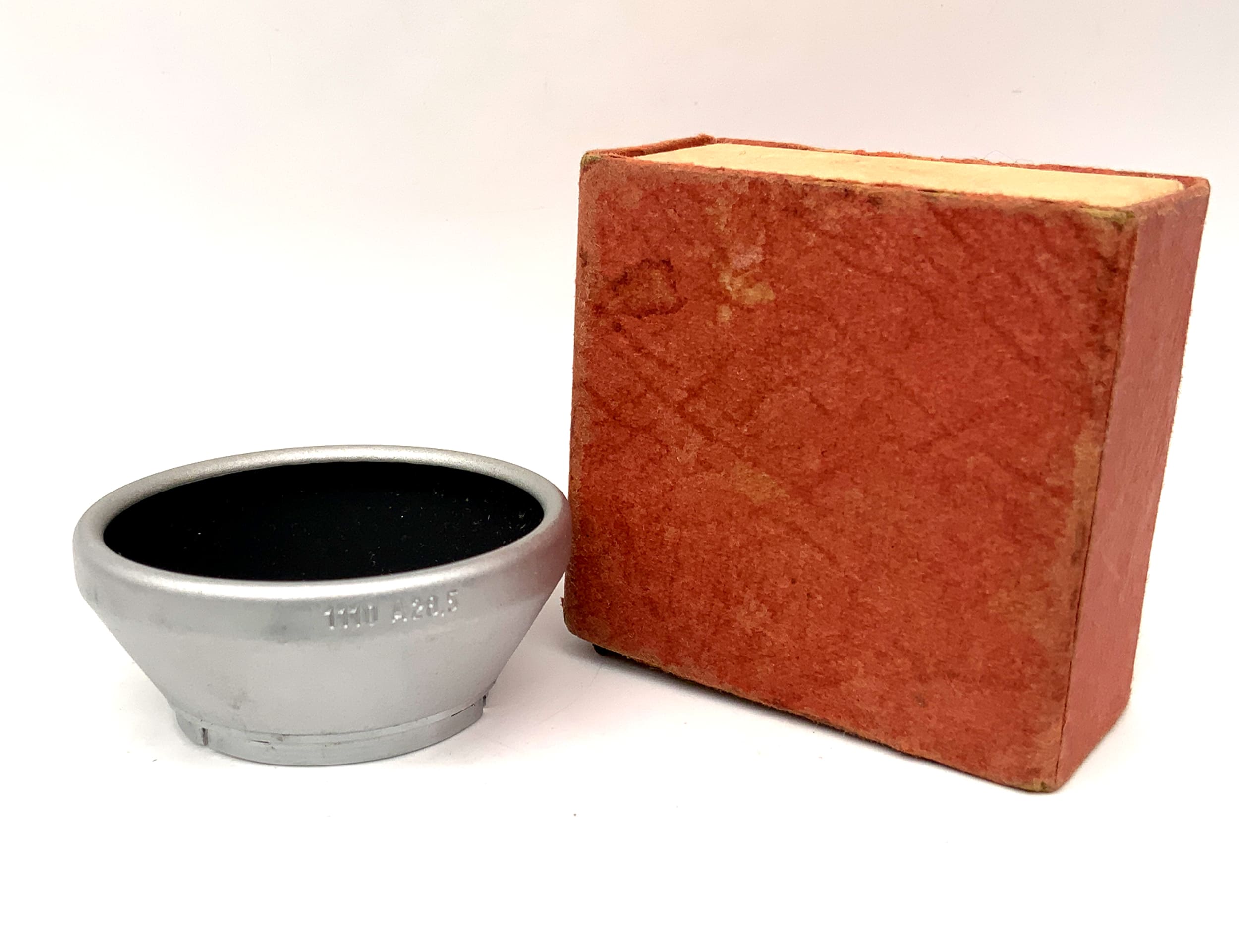 Zeiss Ikon 1110 A28,5 Gegenlichtblende in OVP lenshood Sonnenblende