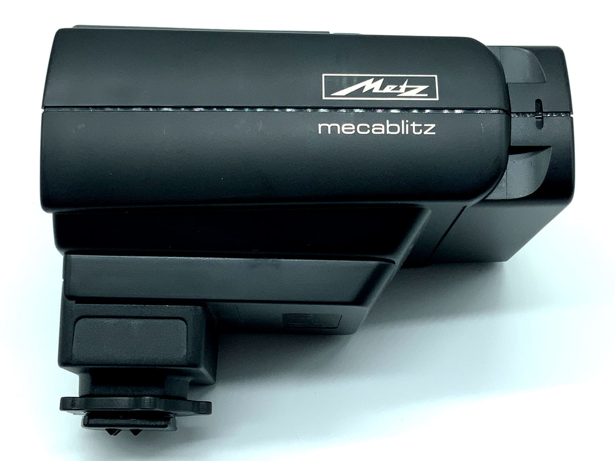 Metz 32 Z-2 flash unit SCA 331 for Minolta X-models camera flash