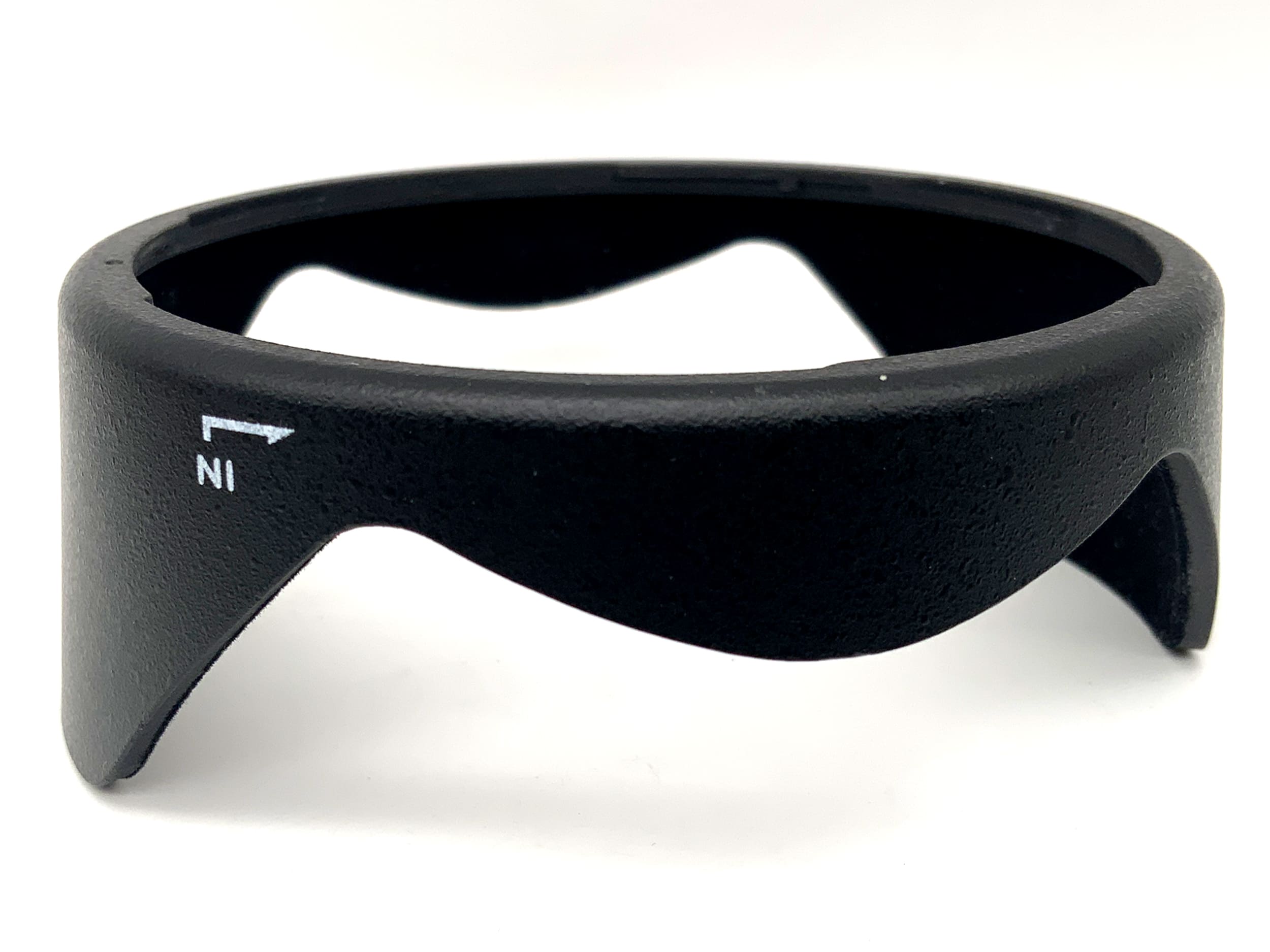 Tokina BH-773 Gegenlichtblende für 20-35mm 1:2.8 / 28-70mm 1:2.6-2.8 lenshood