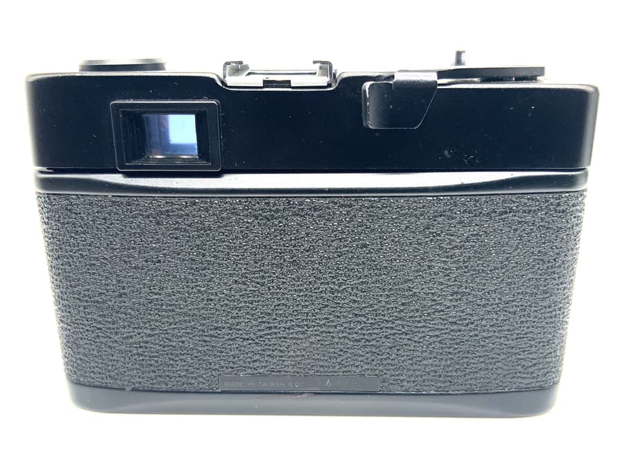 Universa Compact SEL 35 Messsucherkamera mit Color-Universar 38mm 1:2.7