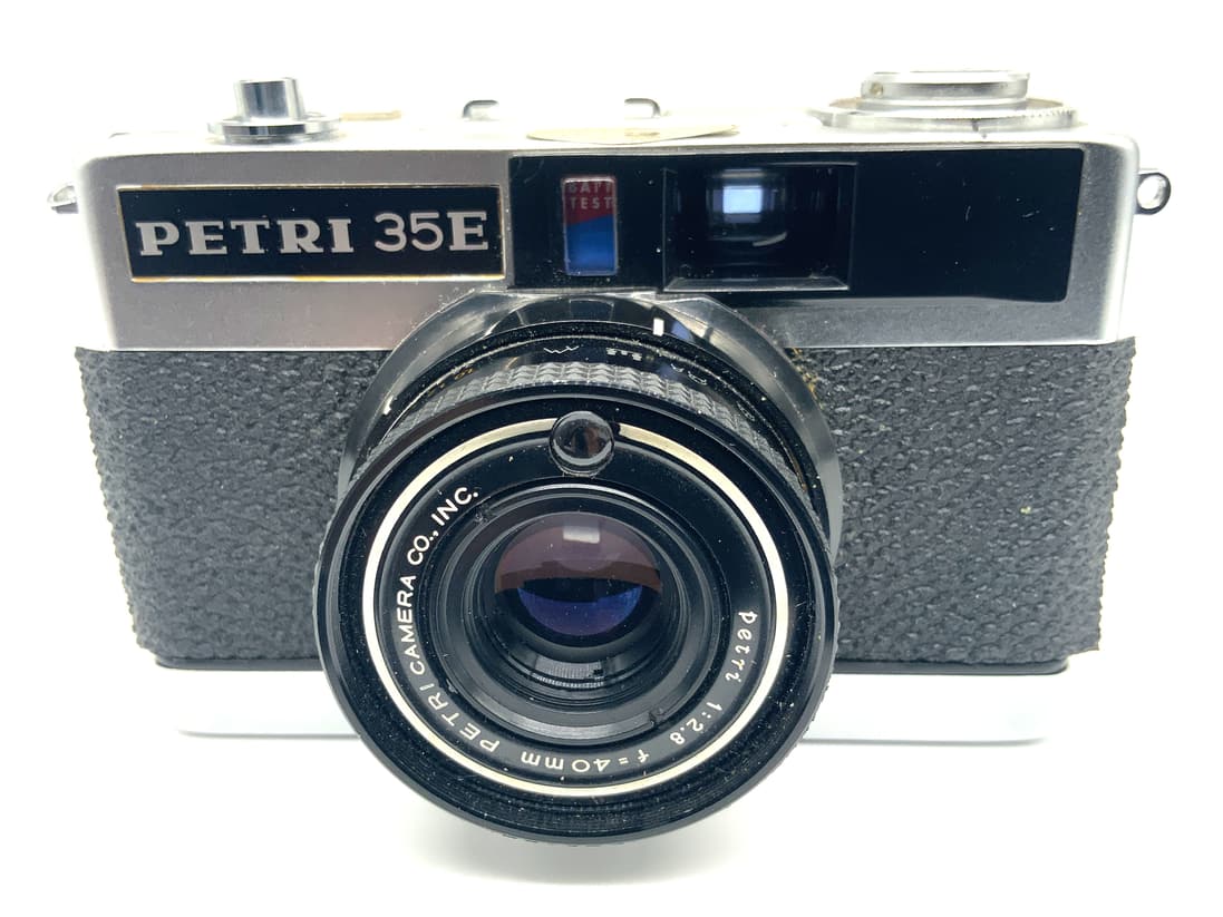 Petri 35E Sucherkamera mit 40mm 1:2.8 Kompaktkamera Analogkamera