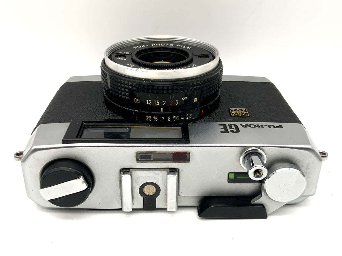 Appareil photo à visée Fujica GE avec objectif Fujinon 1:2.8/38, appareil photo analogique compact