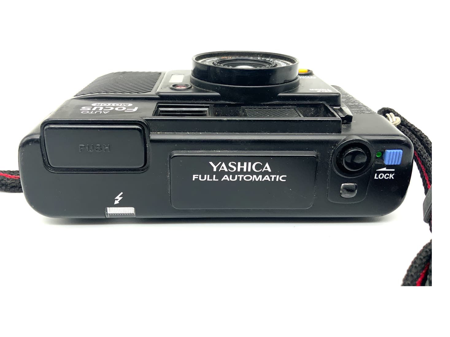 Yashica Full Automatic Point&Shoot mit 38mm 1:2.8 Kompaktkamera Analogkamera