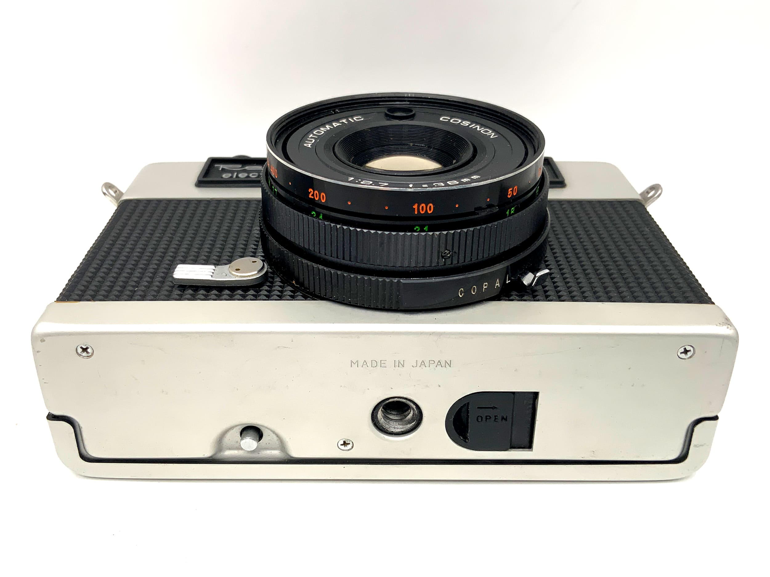 Revue electronic C Sucherkamera mit Automatic Cosinon 1:2.7/38mm Analogkamera