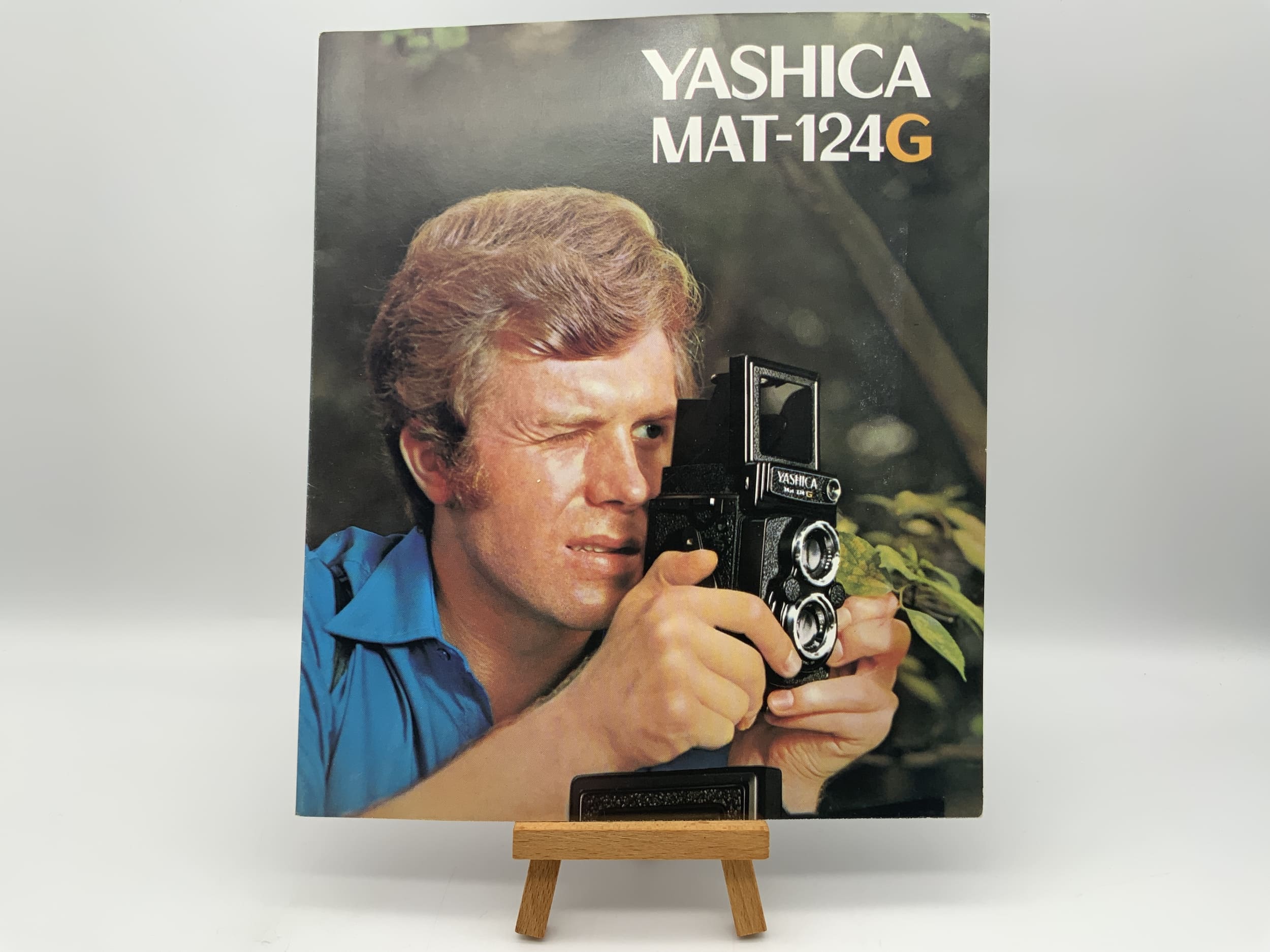 Yashica MAT-124G Broschüre Deutsch Gebrauchsanweisung Magazin