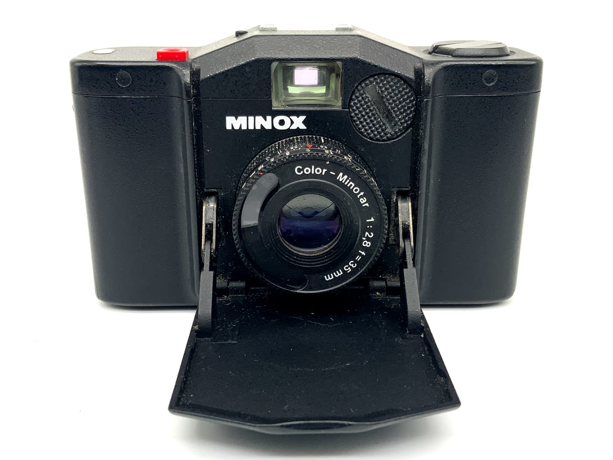 Minox 35 EL Point&Shoot mit Color Minotar 1:2.8 f=35mm Analogkamera