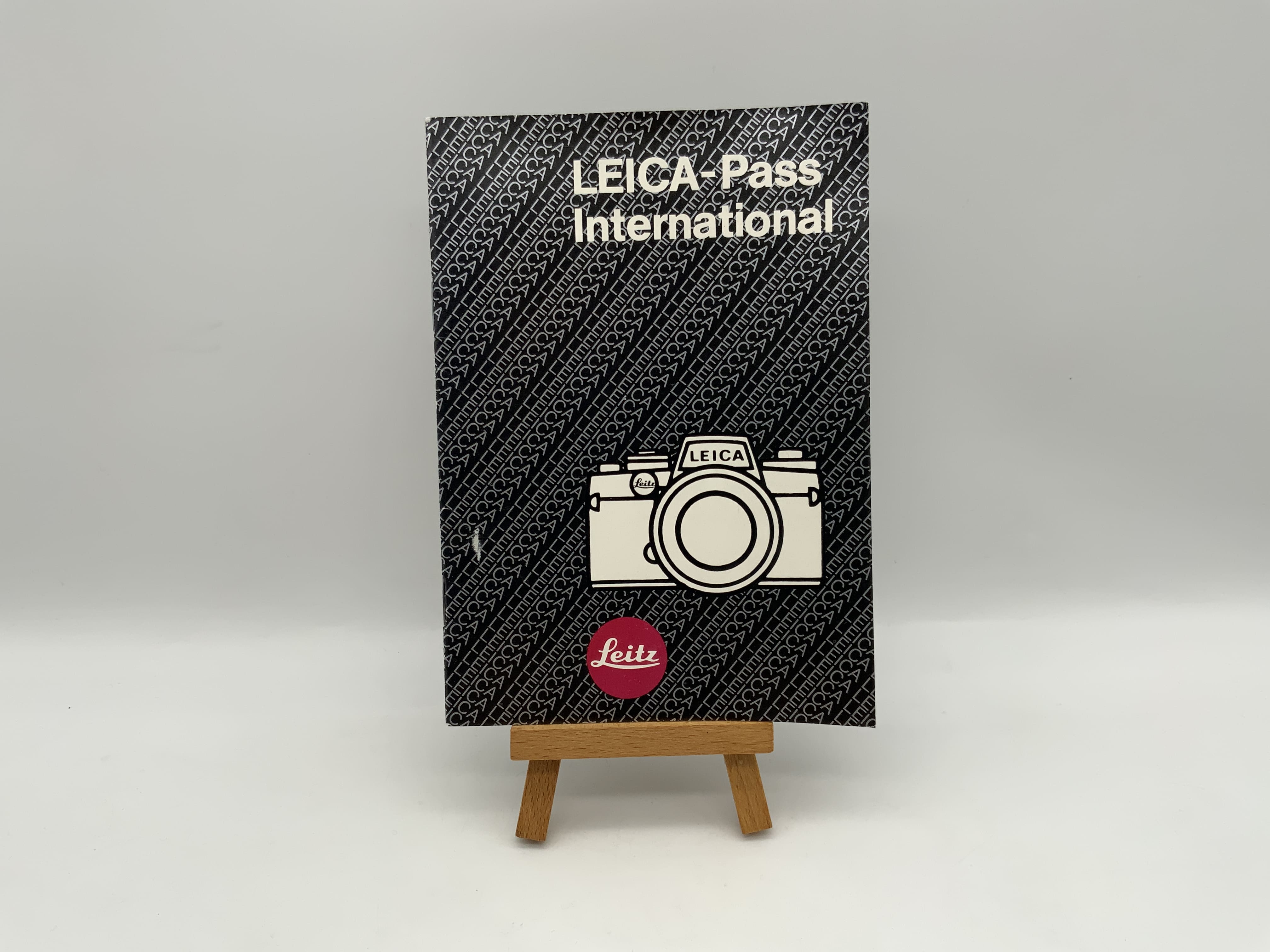 Leica Pass International Bedienungsanleitung Deutsch
