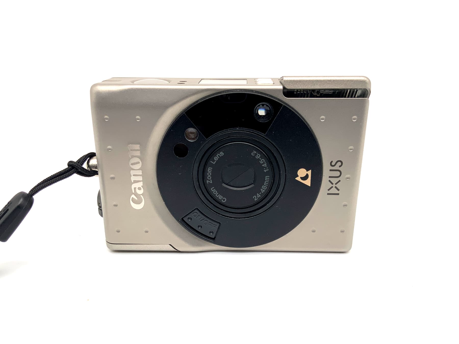 Canon IXUS Point&Shoot mit 24-48mm 1:4.5-6.2 Kompaktkamera Analogkamera