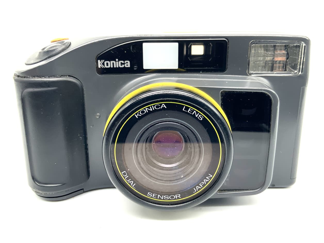 Konica MR.640 Point&Shoot mit Dual Sensor Tele/Wide Kompaktkamera Analogkamera