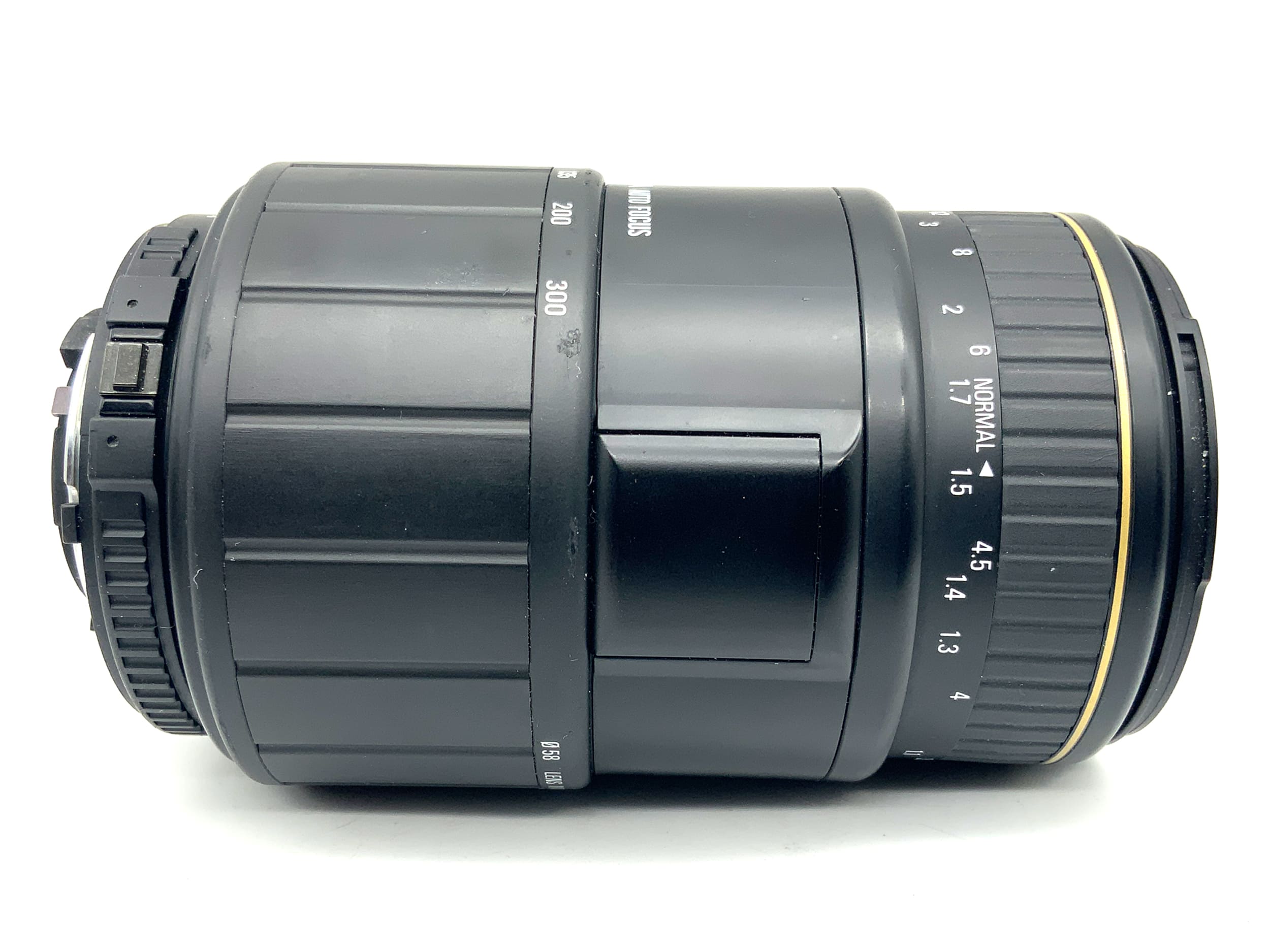 Sigma 70-300mm 1:4.-5.6 D Objektiv Ai-S APO Macro AF Autofokus (Nikon AF)