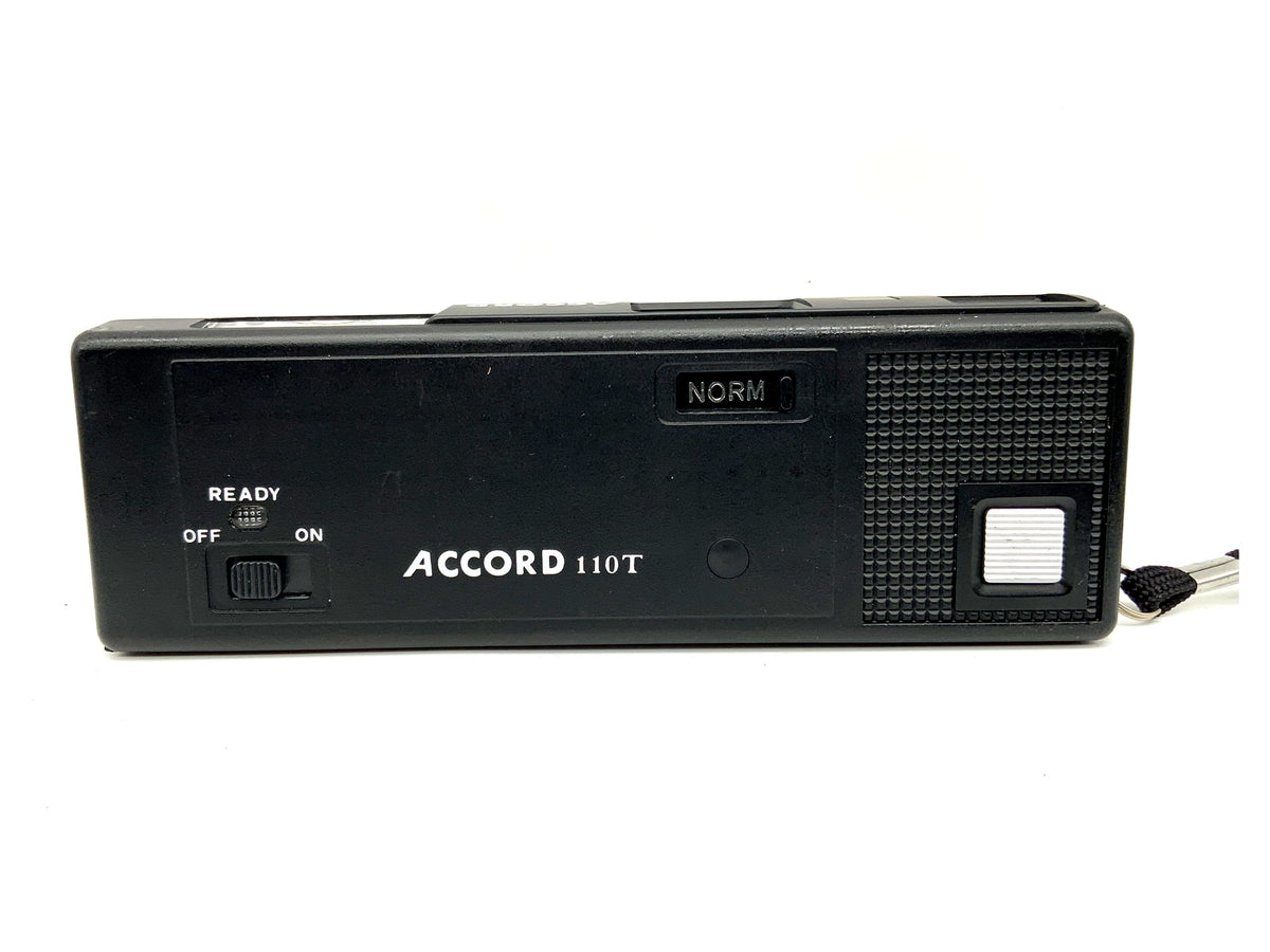 Accord 110T miniature camera with subminiature camera