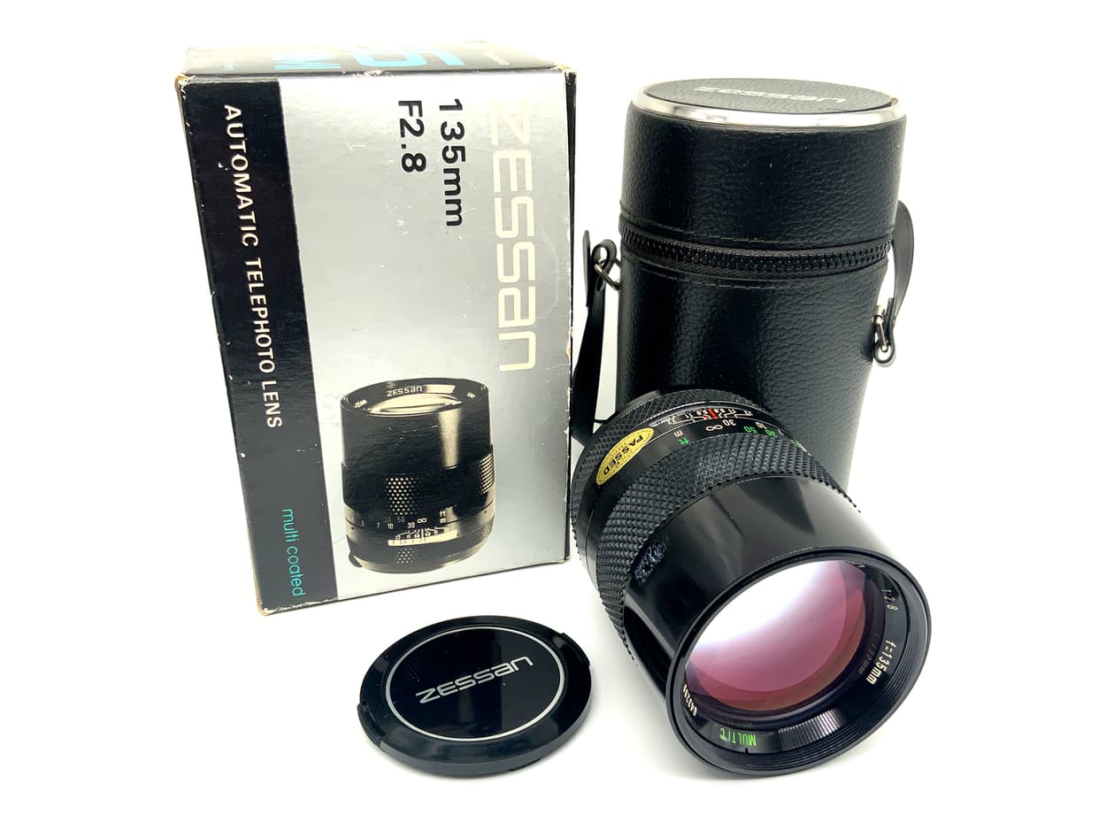 Zessan MC 135mm 1:2.8 Objektiv in OVP Festbrennweite (M42)