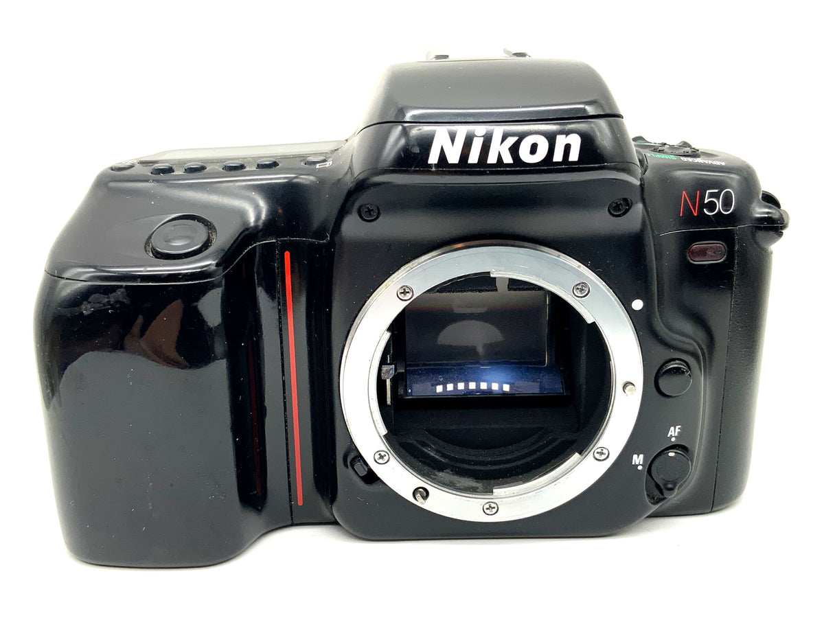 Nikon N50 SLR 35mm Spiegelreflexkamera analog Body Gehäuse (Nikon AF)