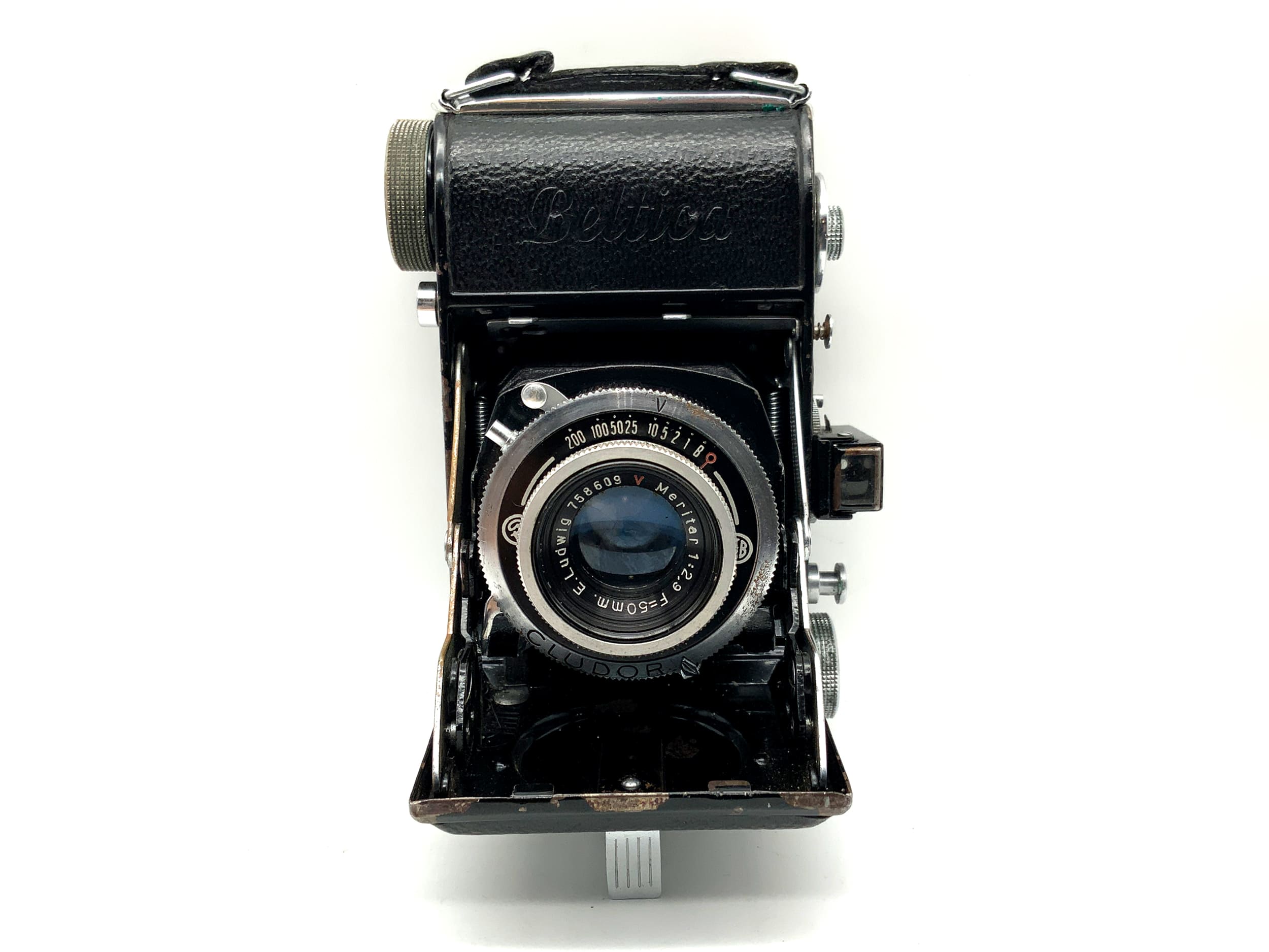 Balda Beltica Klappkamera mit E.Ludwig Meritar red V 50mm 1:2.9 Cludor