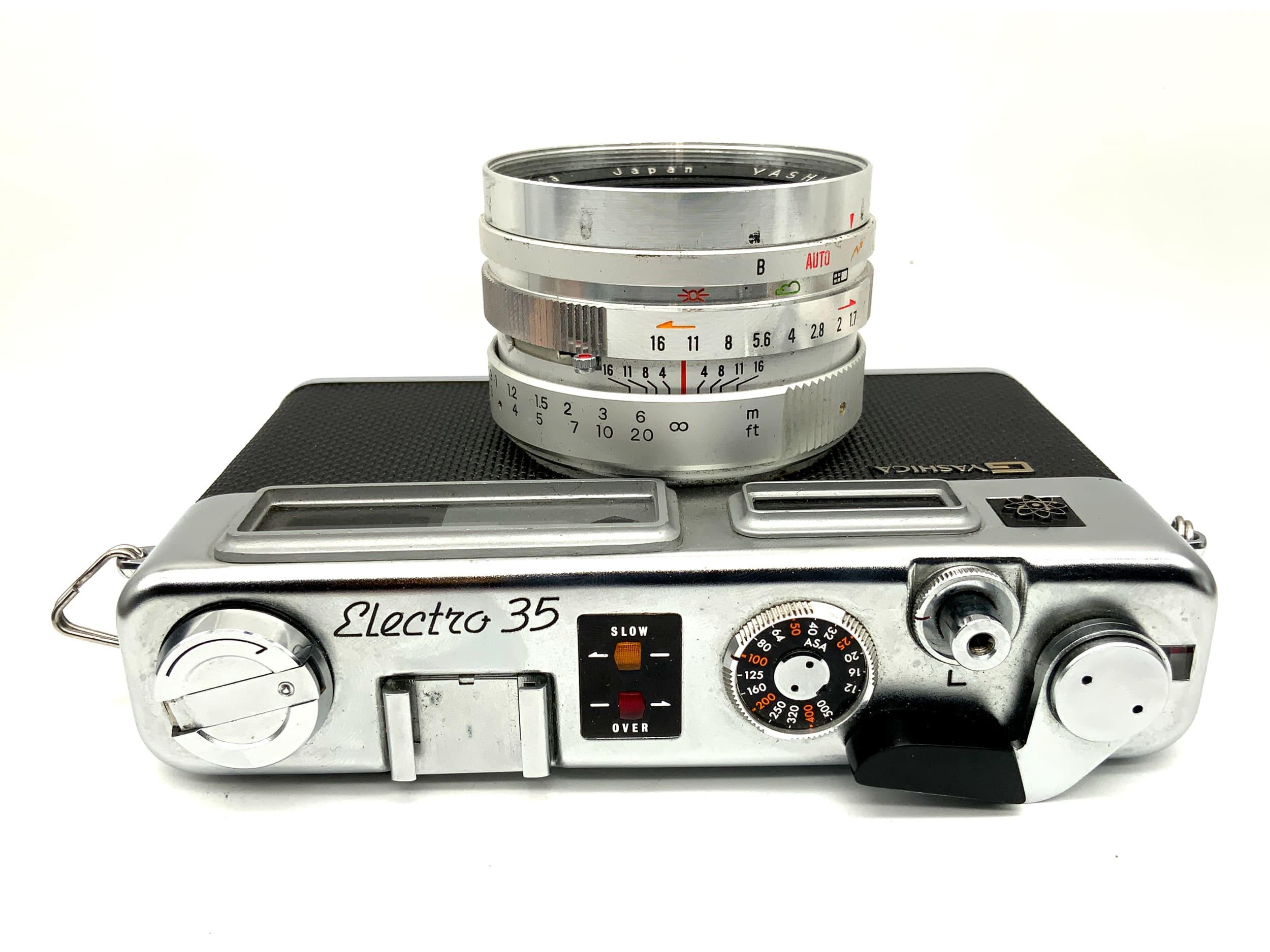 Appareil photo télémétrique Yashica Electro 35 avec objectif analogique Yashino-DX 45 mm 1:1,7