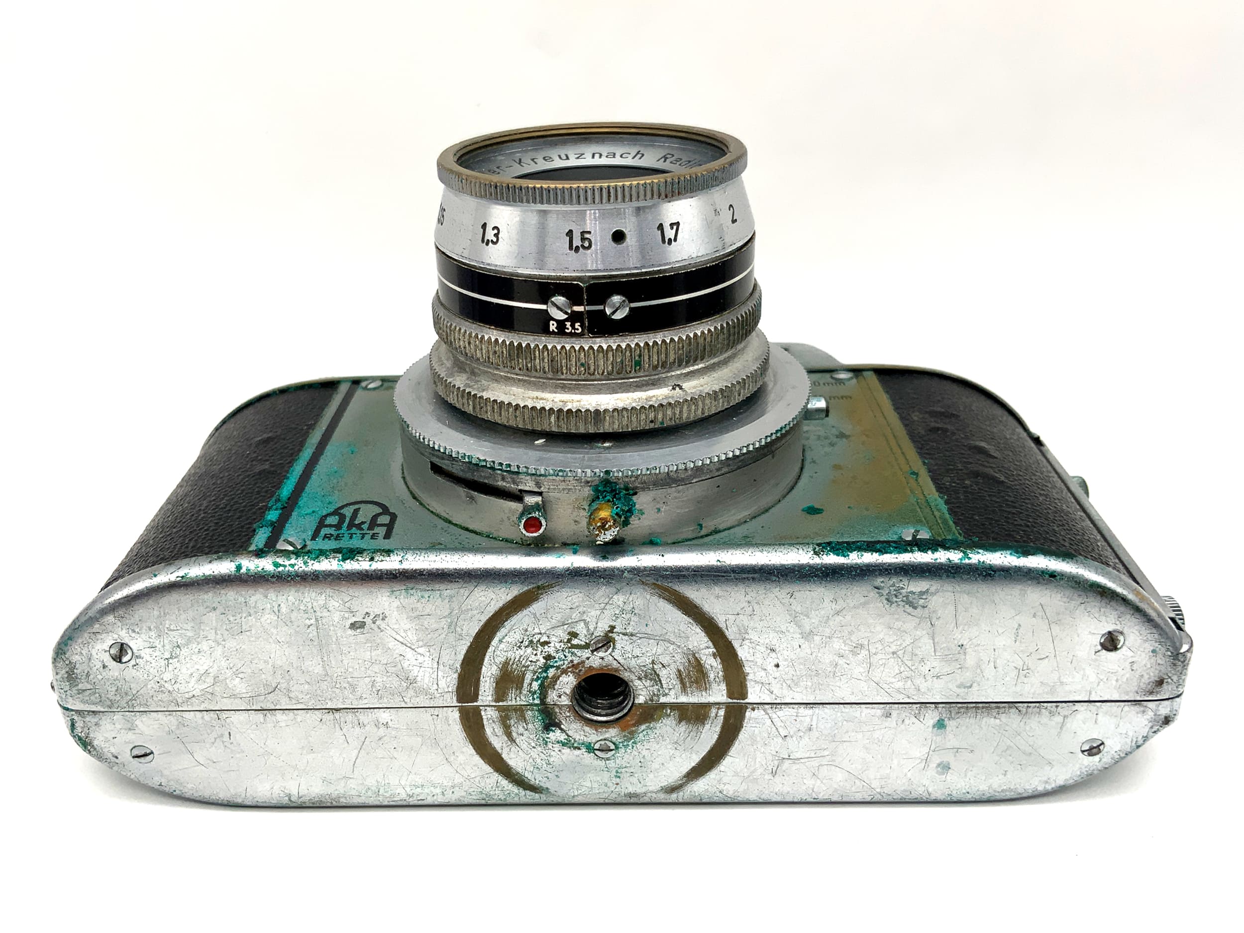 AKA Rette Sucherkamera mit Schneider Kreuznach Radionar 50mm 1:3,5 Analogkamera