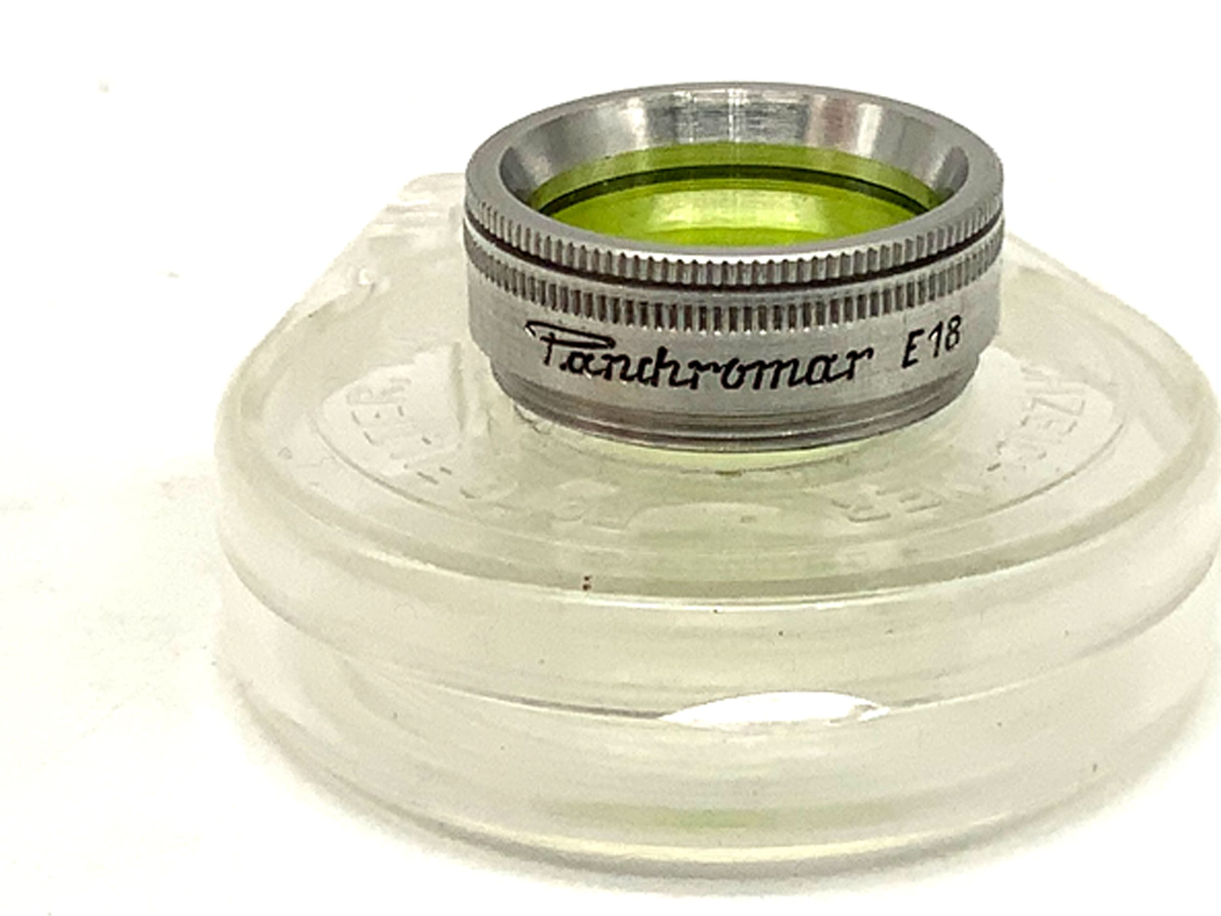 Filtre vert clair Panchromar dans son étui, filetage de 18 mm