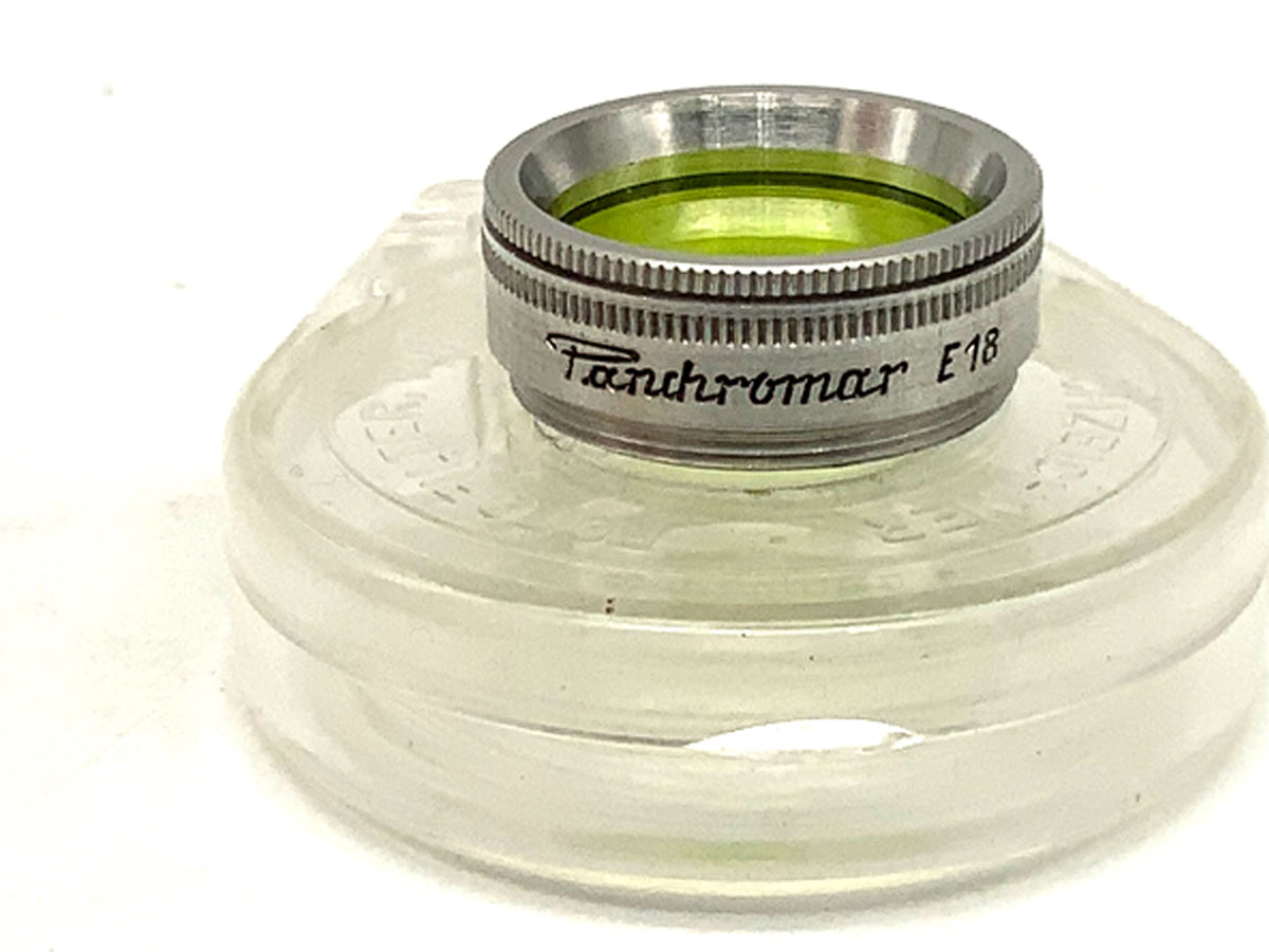 Filtre vert clair Panchromar dans son étui, filetage de 18 mm