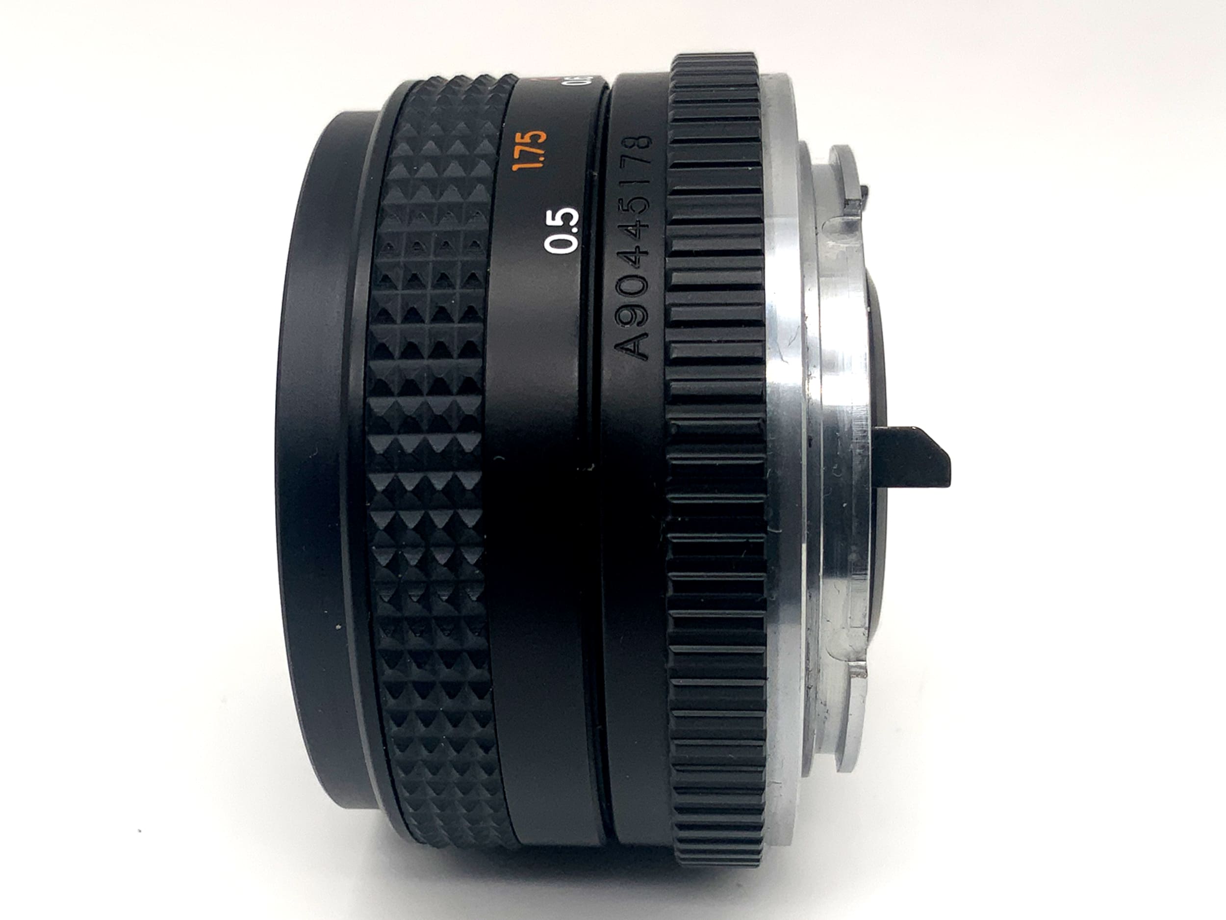 Yashica ML 50mm 1:2 Objektiv Festbrennweite (Yashica / Contax) Text lesen!