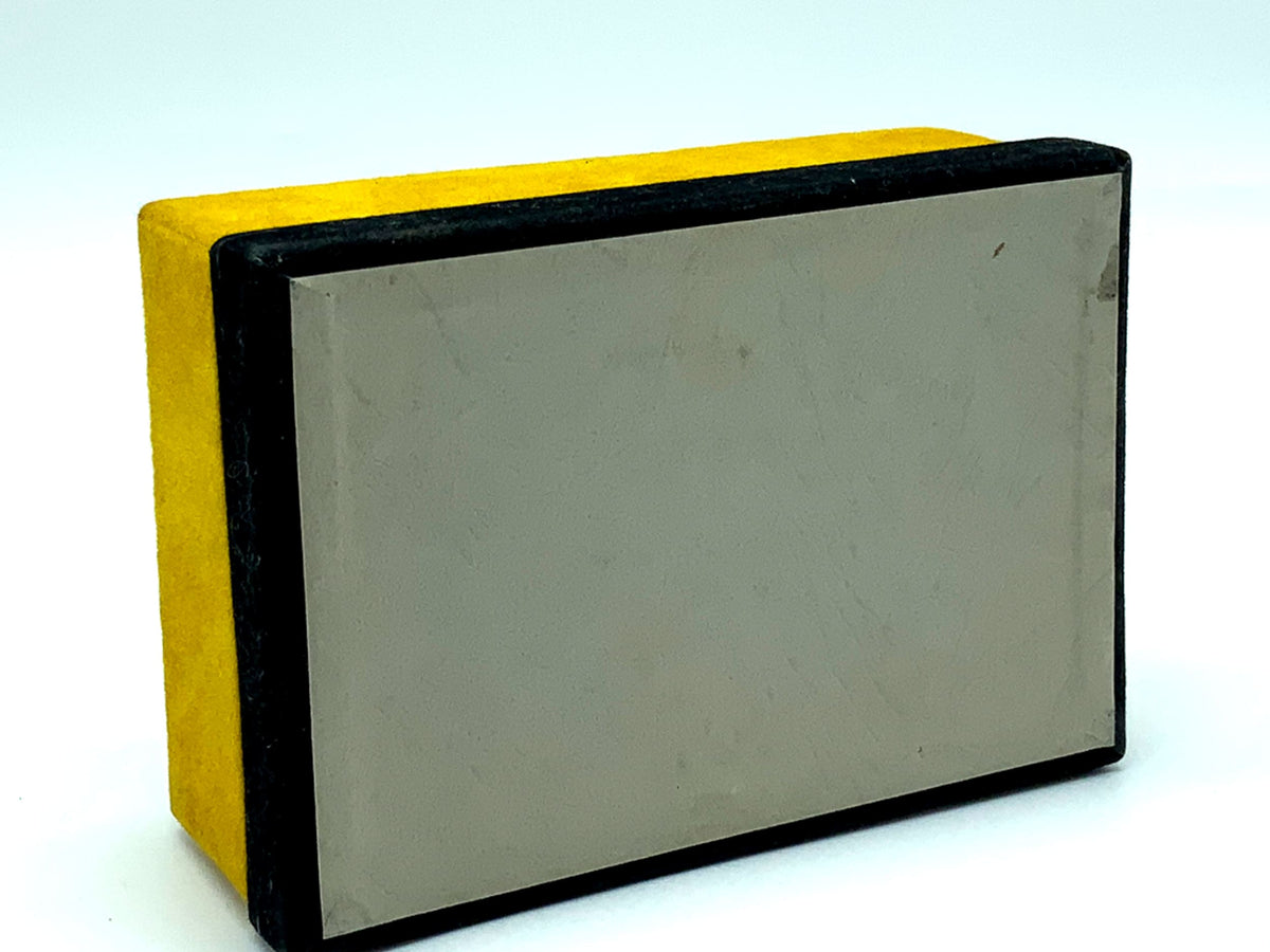 Sacoche jaune d'origine pour appareil photo Kodak Retina IA, emballage d'origine.