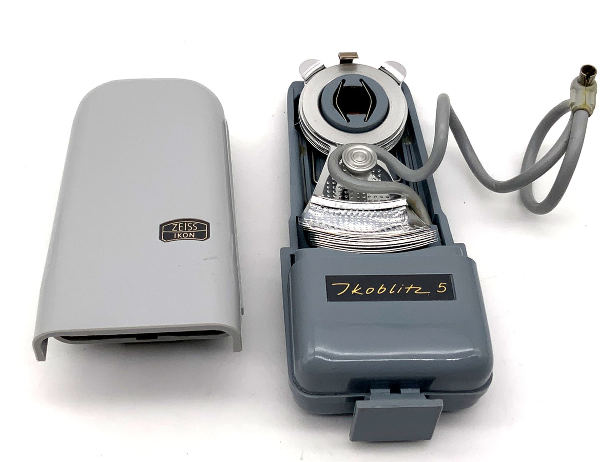 Zeiss Ikon Ikoblitz 5 flash unit, center contact, in original packaging, universal flash unit