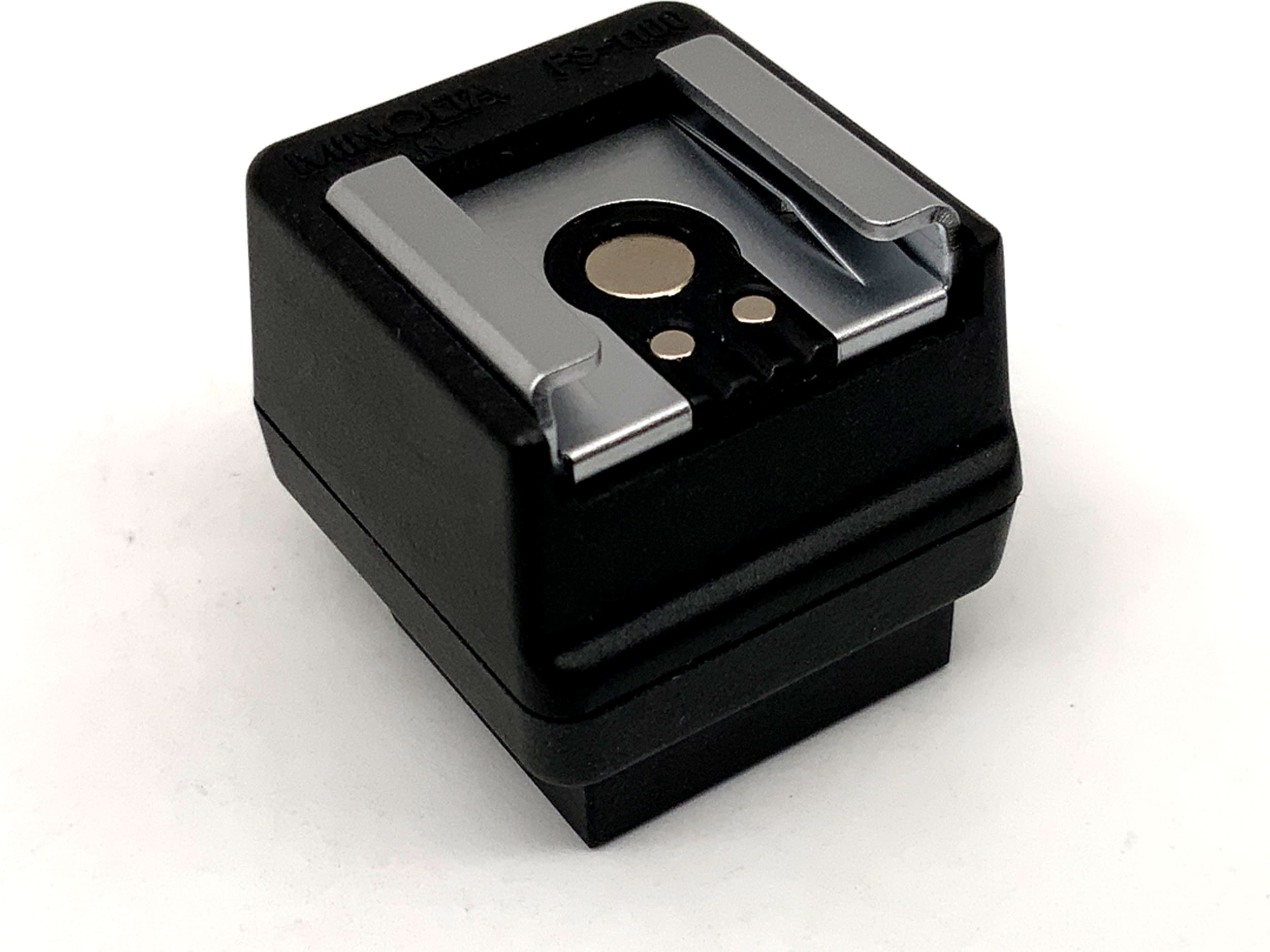 Minolta Blitzschuh FS-1100 für Sony Alpha / Dynax Blitzadapter mit Anschlußkabel