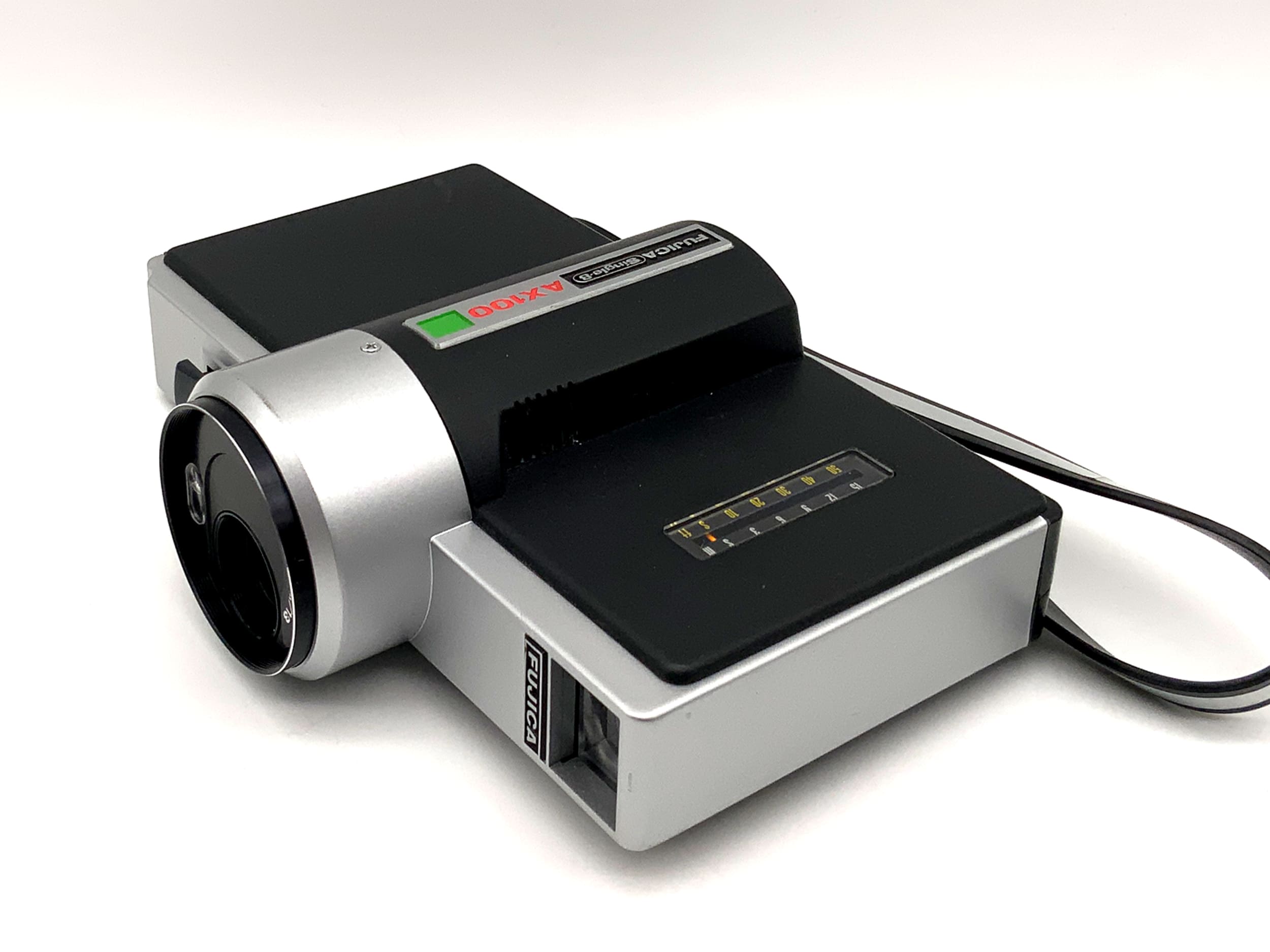 Fujica AX100 Filmkamera mit Fujinon 1.1/13 Single 8 Schmalfilm movie camera