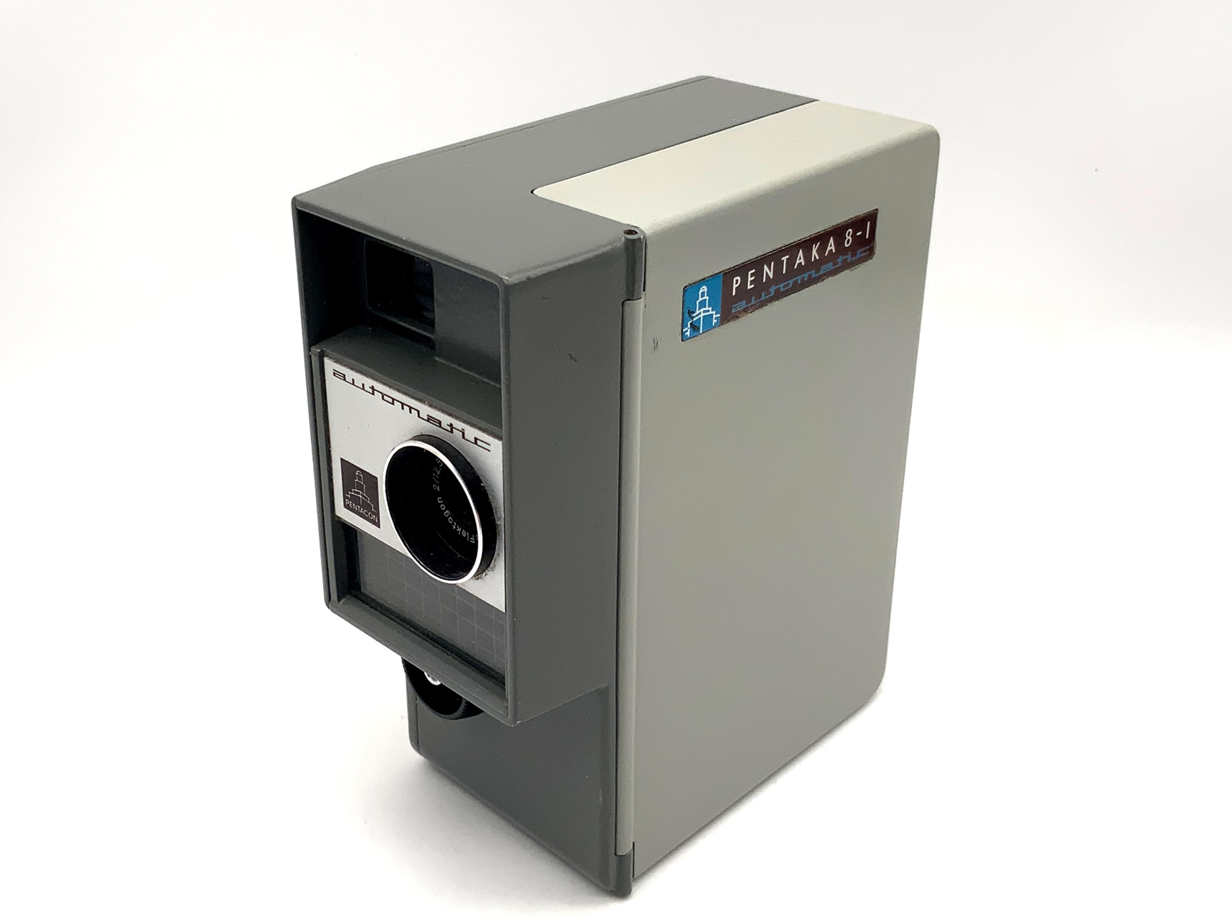 Pentacon Pentaka 8-I automatic Filmkamera mit Flektogon 2/12,5 Doppel 8mm