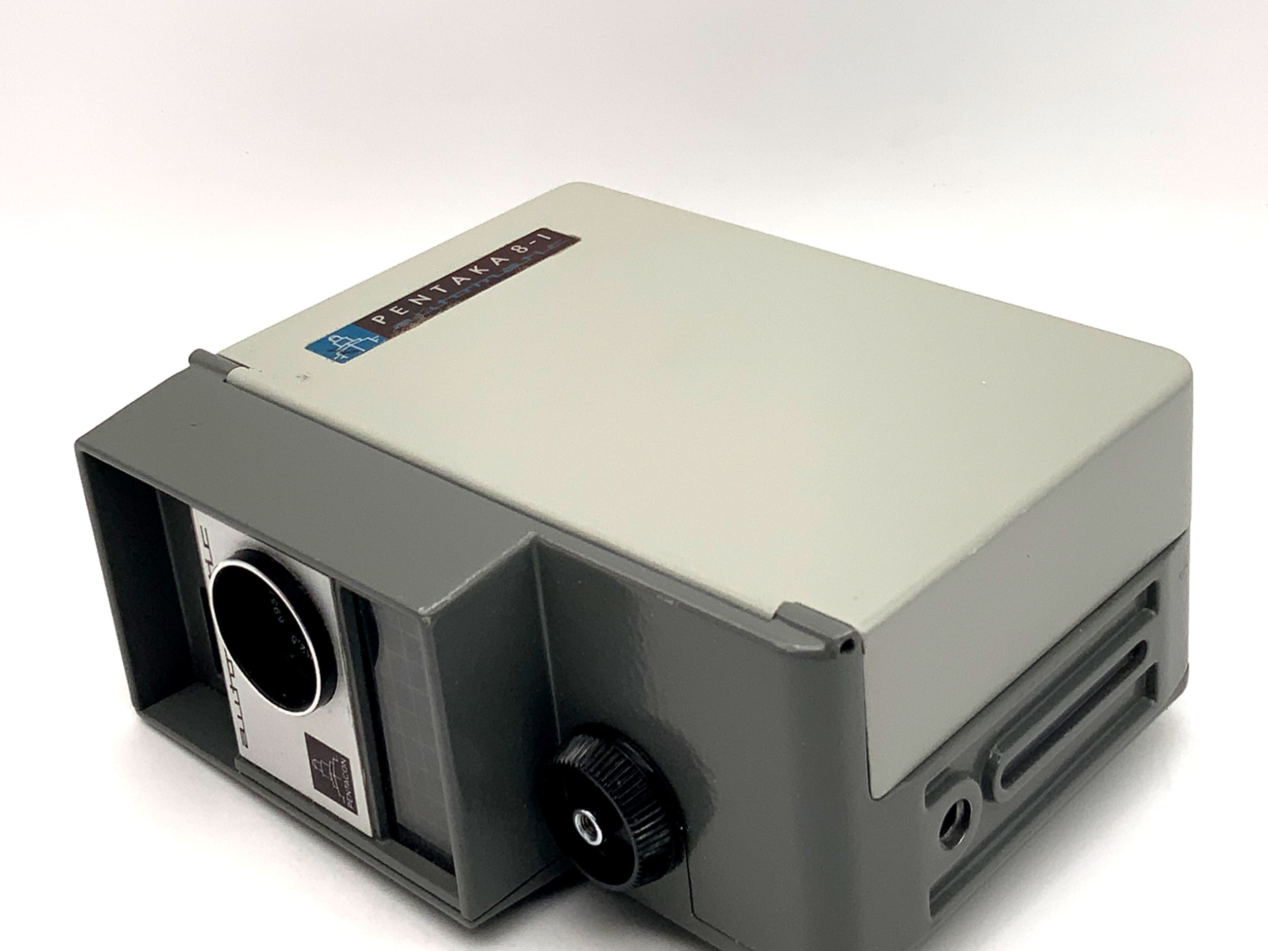 Pentacon Pentaka 8-I automatic Filmkamera mit Flektogon 2/12,5 Doppel 8mm