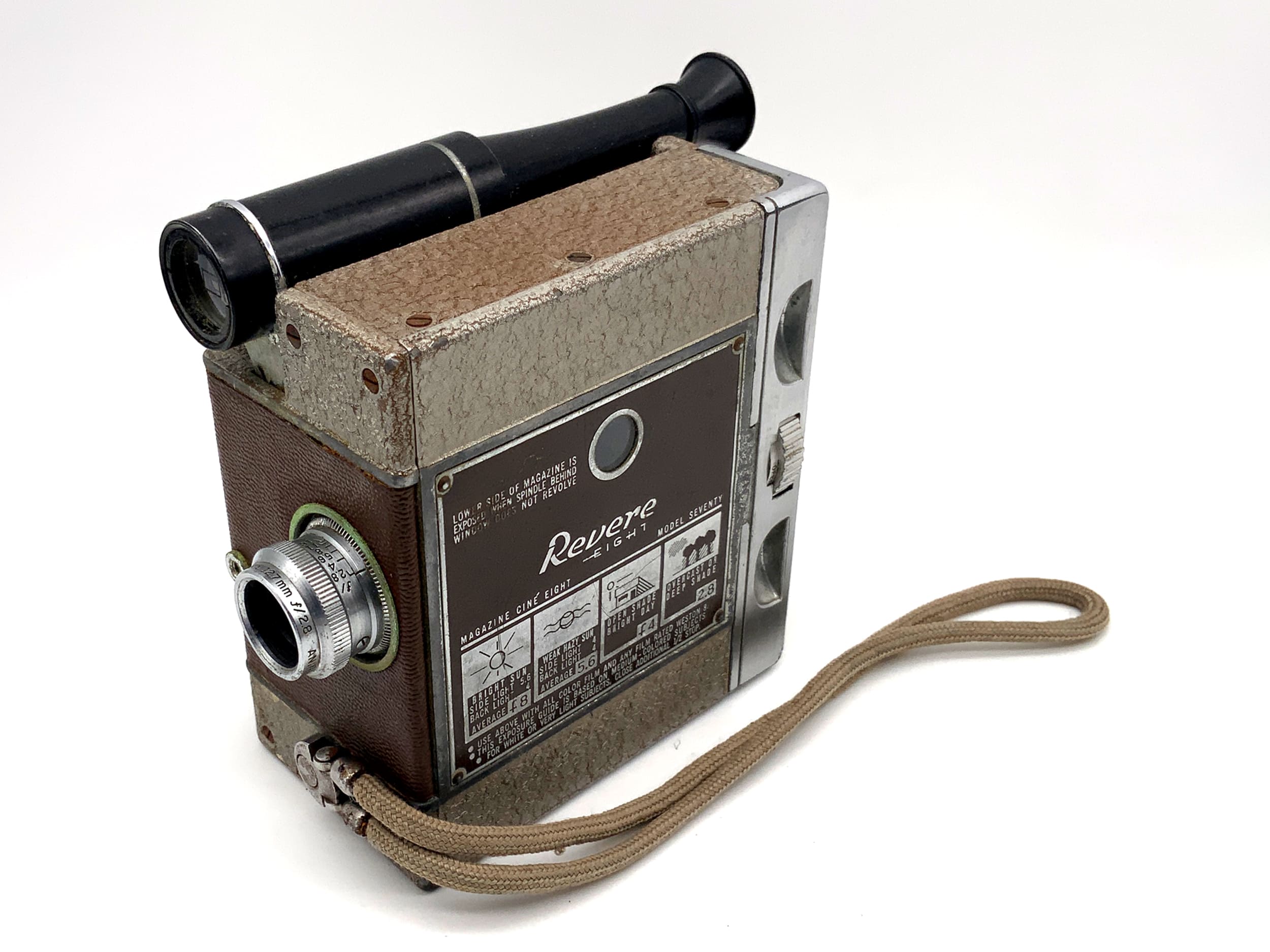 Revere Eight Model Seventy Filmkamera mit 12.7mm f/2.8 Animar Schmalfilm