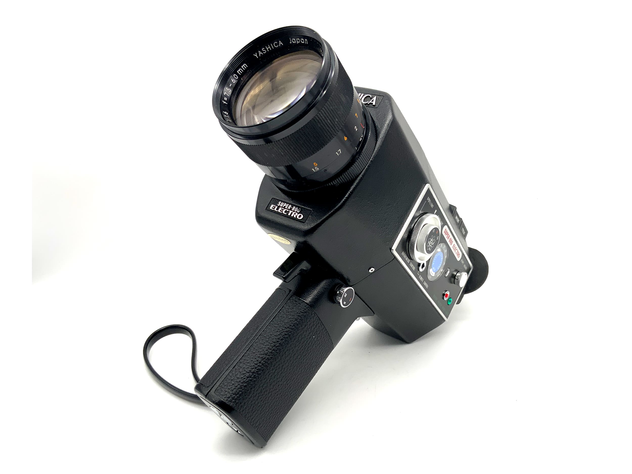 Yashica Super-800 Electro Filmkamera mit Yashinon-DX Super 8 Schmalfilm