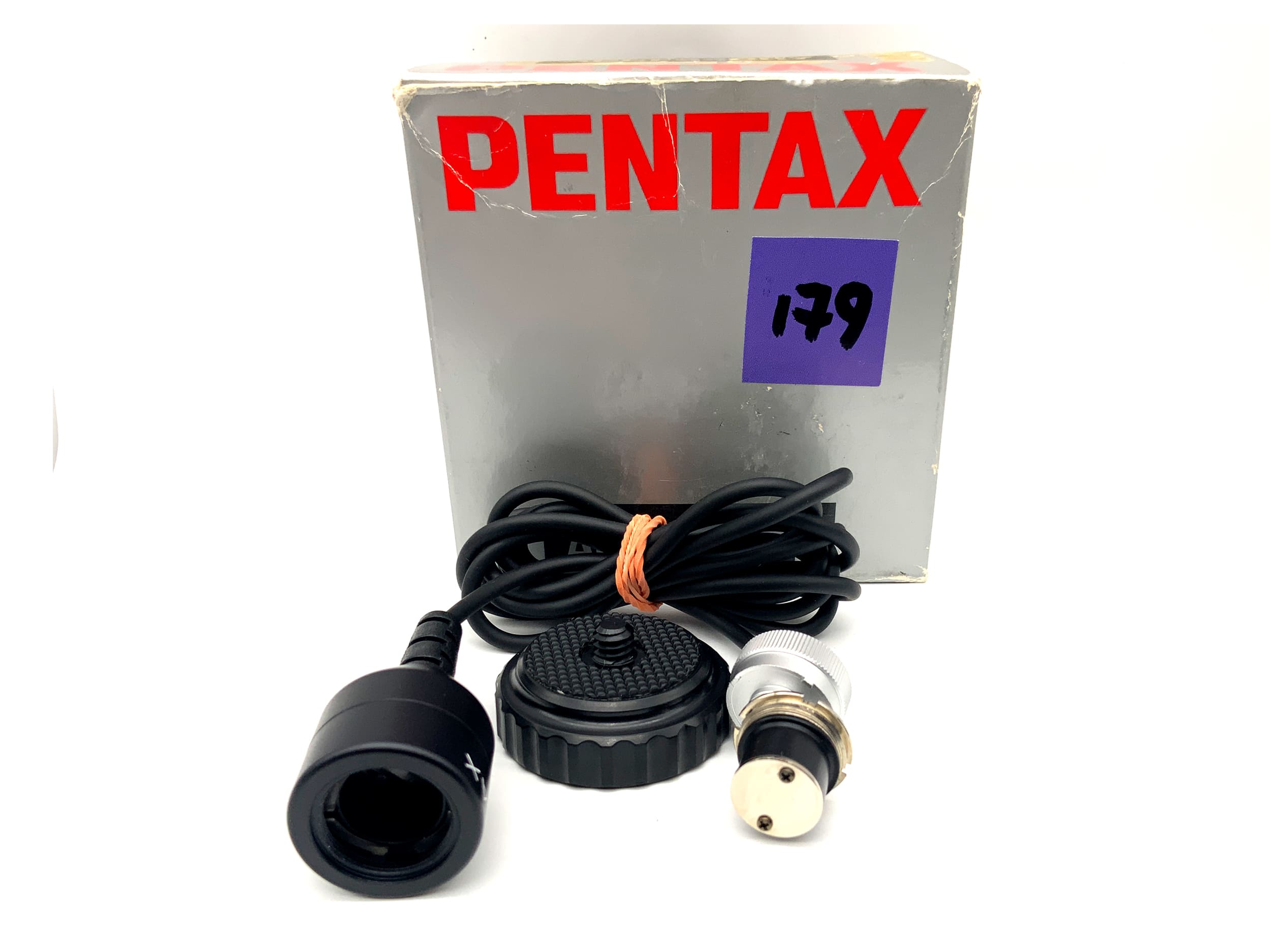 Câble de batterie Pentax, code batterie A, dans son emballage d'origine 37357