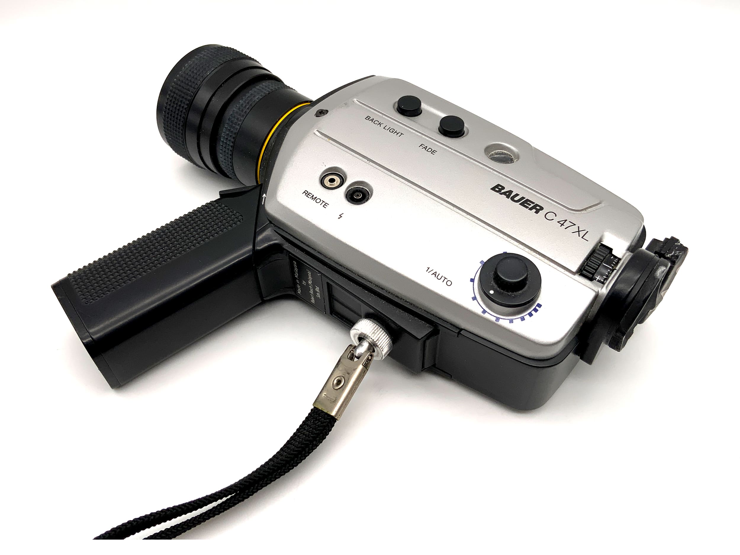 Bauer C47 XL Filmkamera mit Neovaron 1:1.2/7-45 Super 8 Schmalfilm movie camera