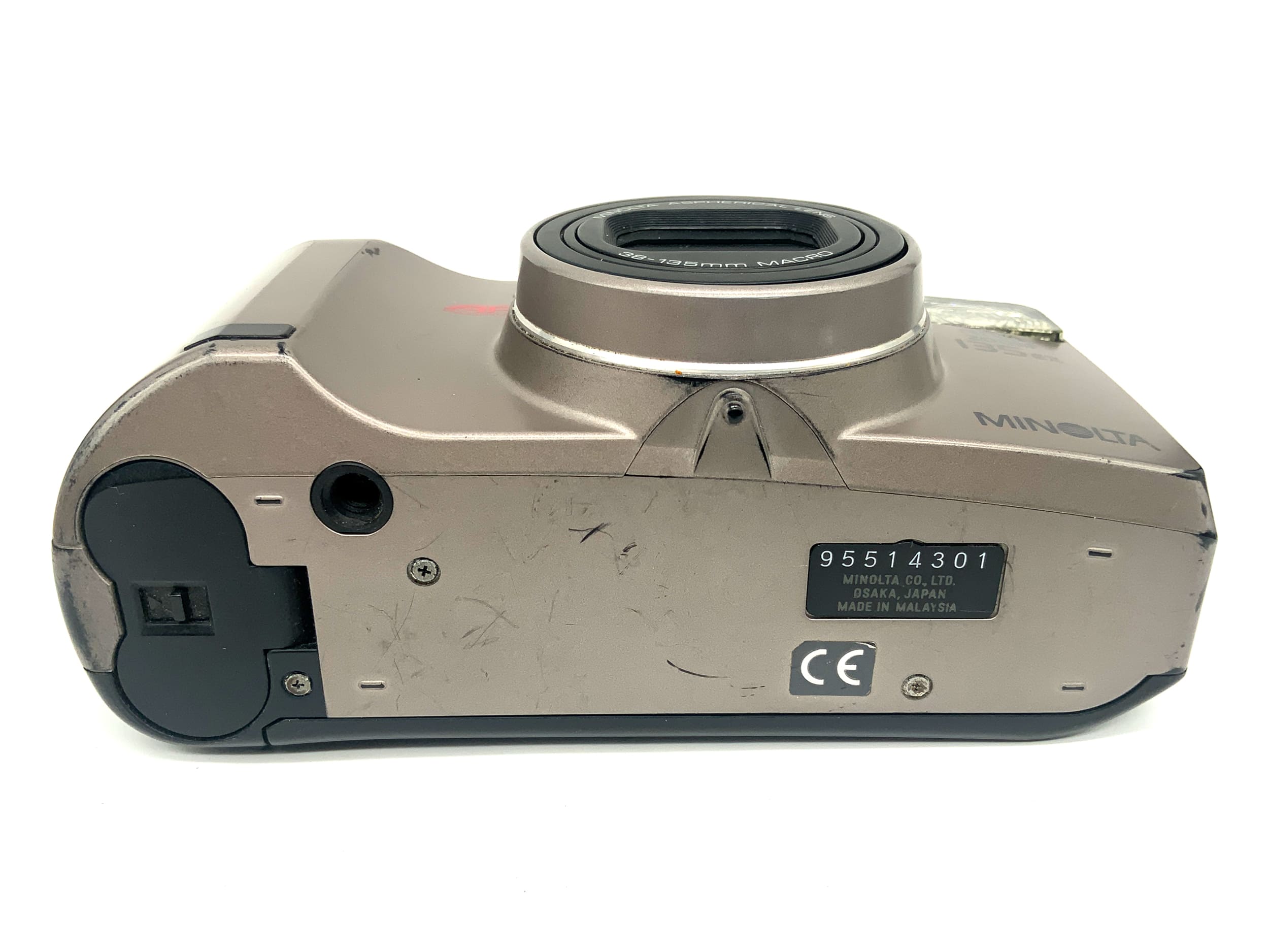 Minolta Riva Zoom 135 EX Point&Shoot mit 38-135mm Macro Analogkamera