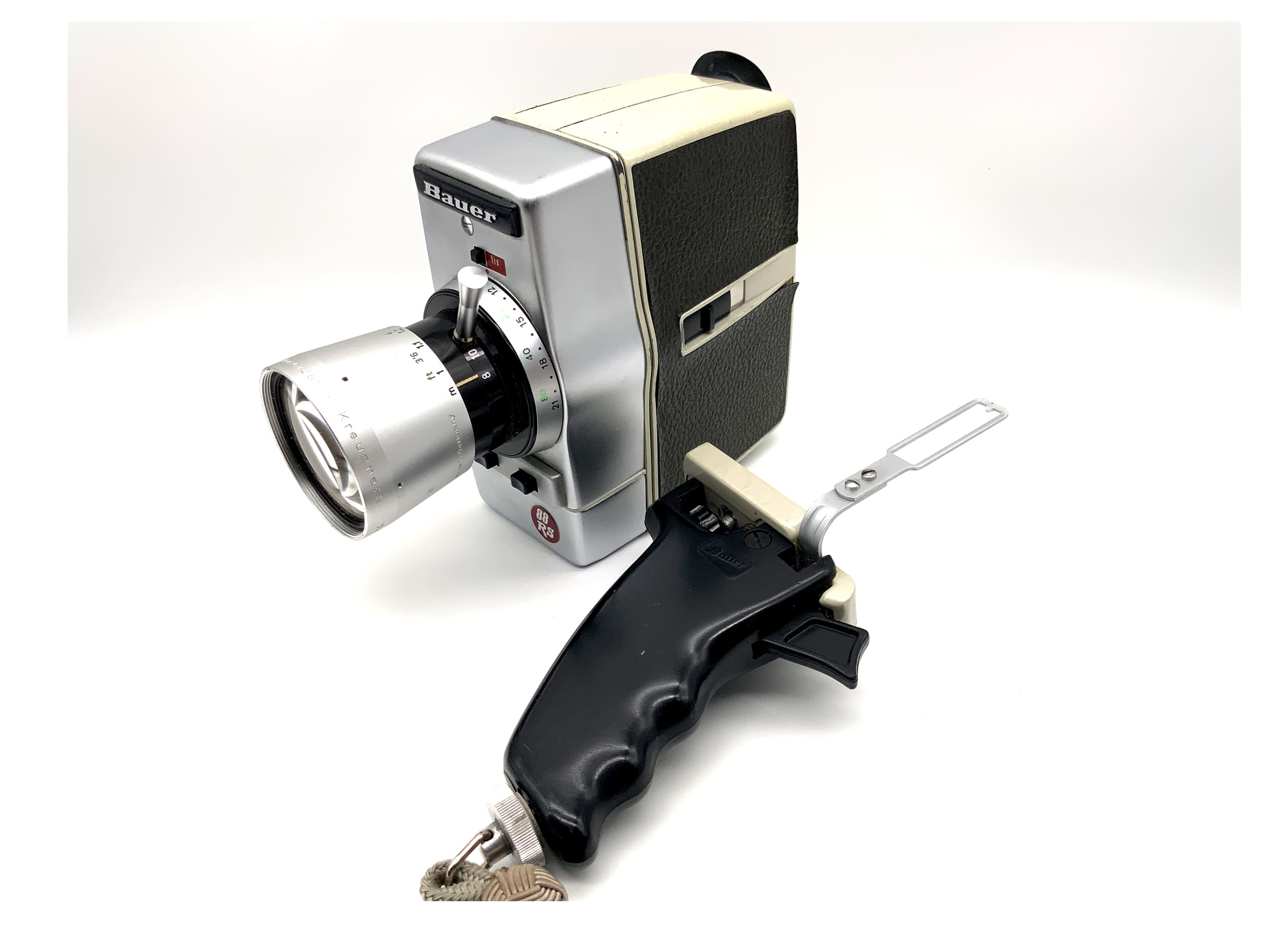 Bauer 88RS Filmkamera mit Variogon 1:1.8/8-48 mit Griff Doppel 8mm Schmalfilm