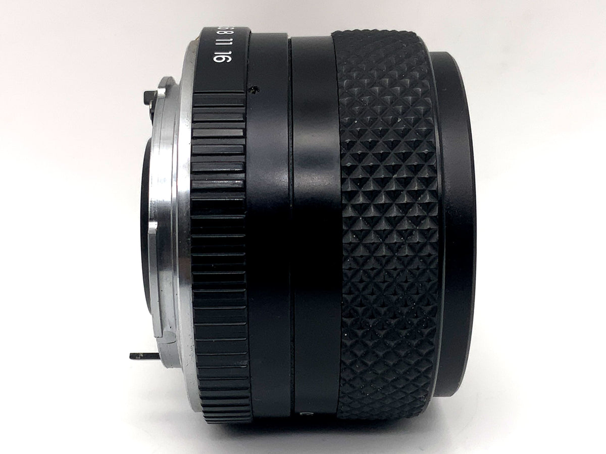 Yashica 55mm 1:2 lens DSB prime lens (Yashica / Contax)
